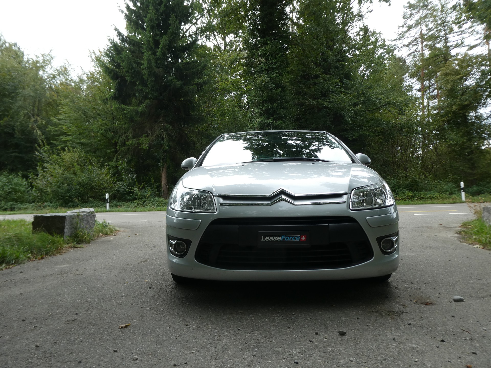 CITROEN C4 Berline 1.6i 16V VTR (Pack) Automatic-image-2