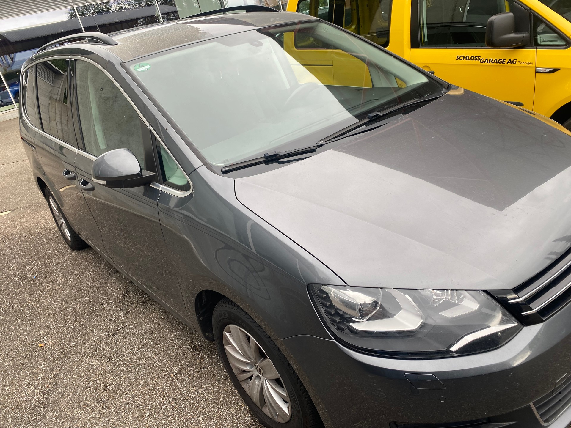 VW Sharan 2.0 TSI Comfortline DSG-image-1