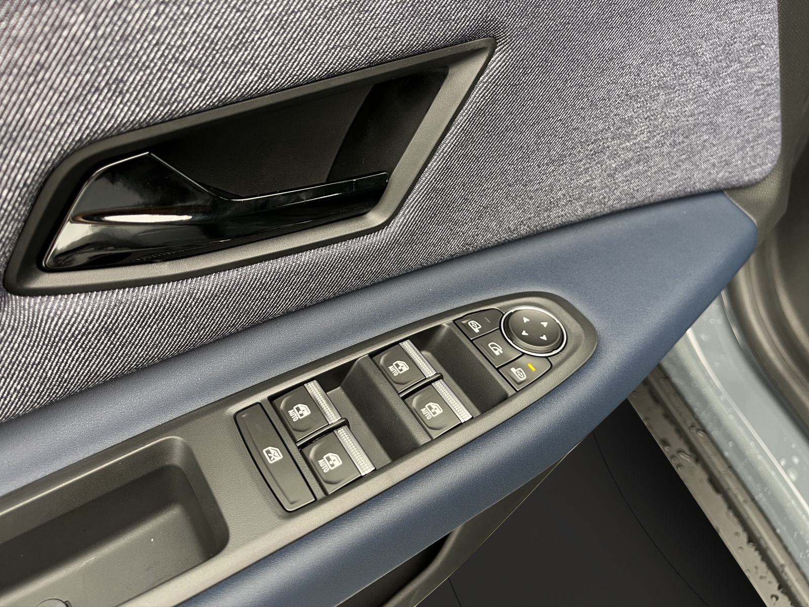 RENAULT R4 E-Tech Comfort Range plein sud techno-image-12