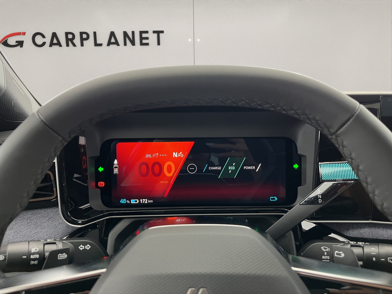 RENAULT R4 E-Tech Comfort Range plein sud techno-image-10