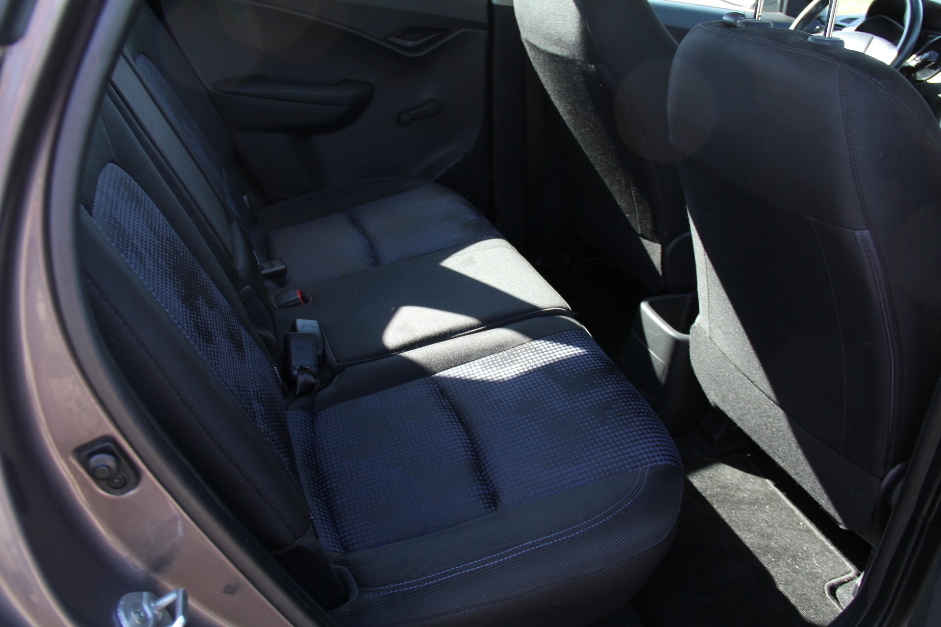 HYUNDAI iX20 1.4 Comfort-image-8