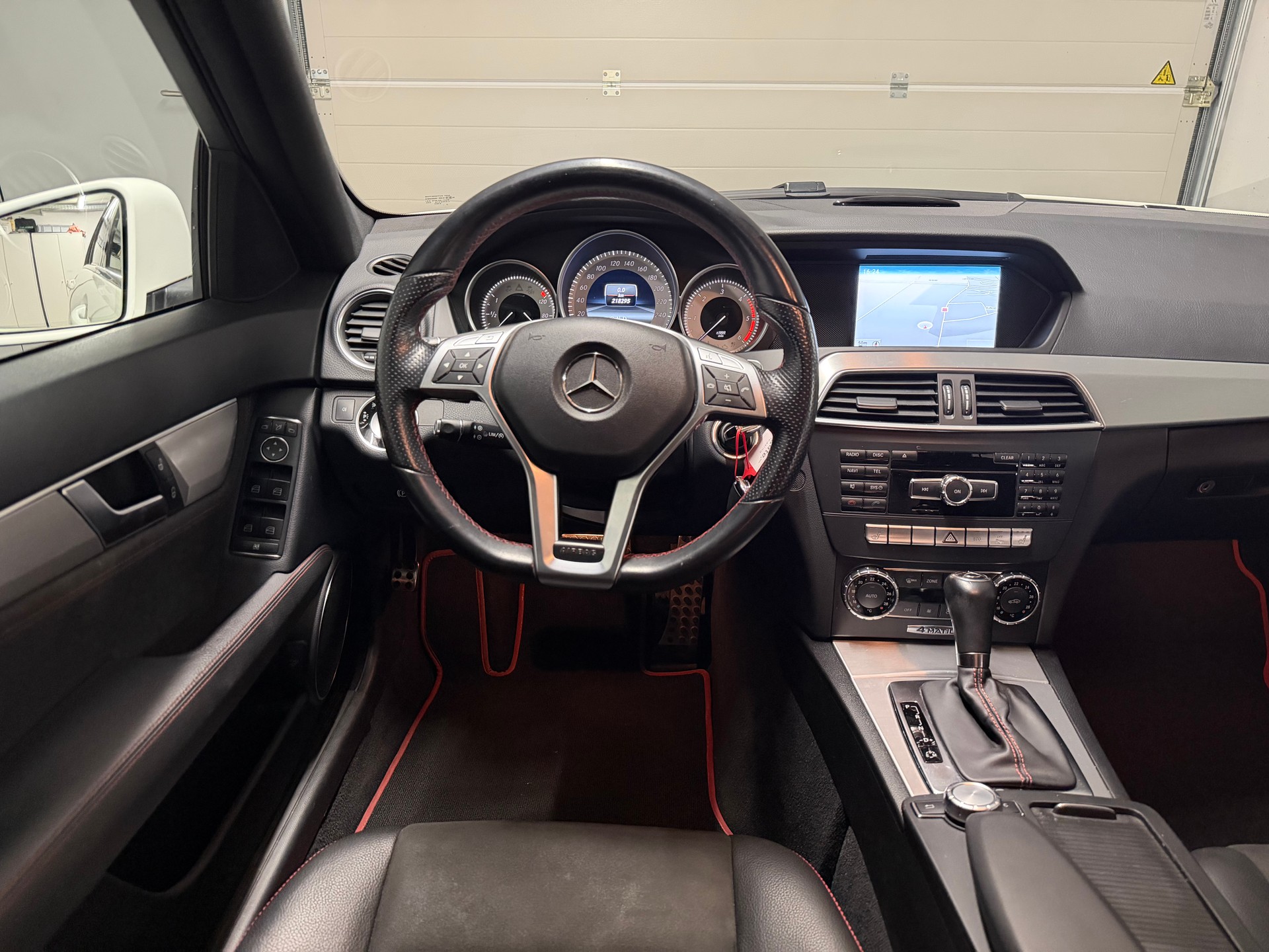 MERCEDES-BENZ C 250 CDI 4Matic 7G-Tronic-image-19