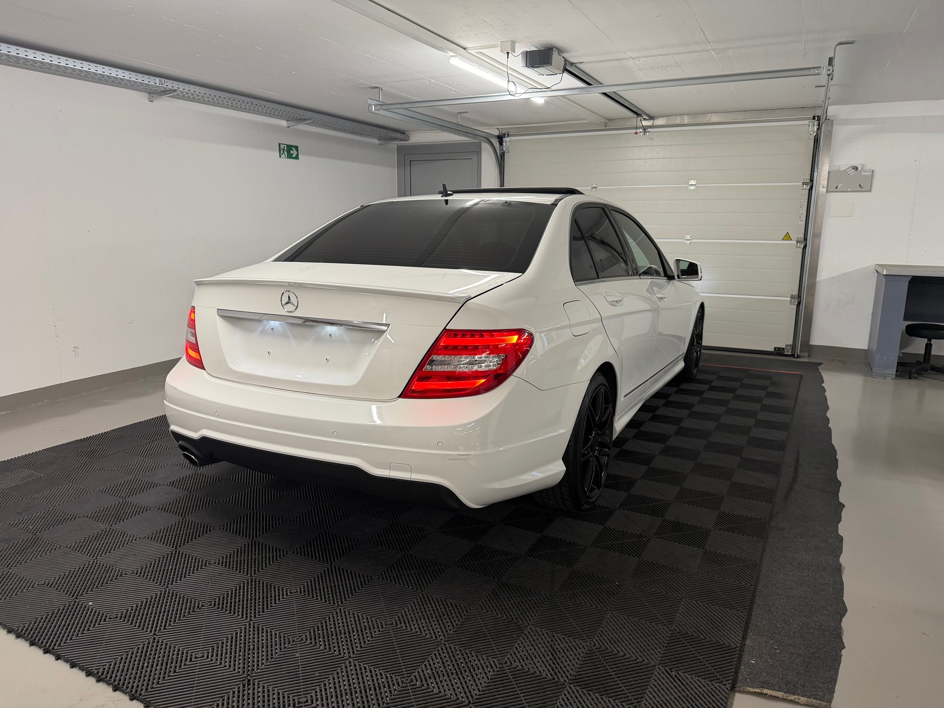 MERCEDES-BENZ C 250 CDI 4Matic 7G-Tronic-image-4