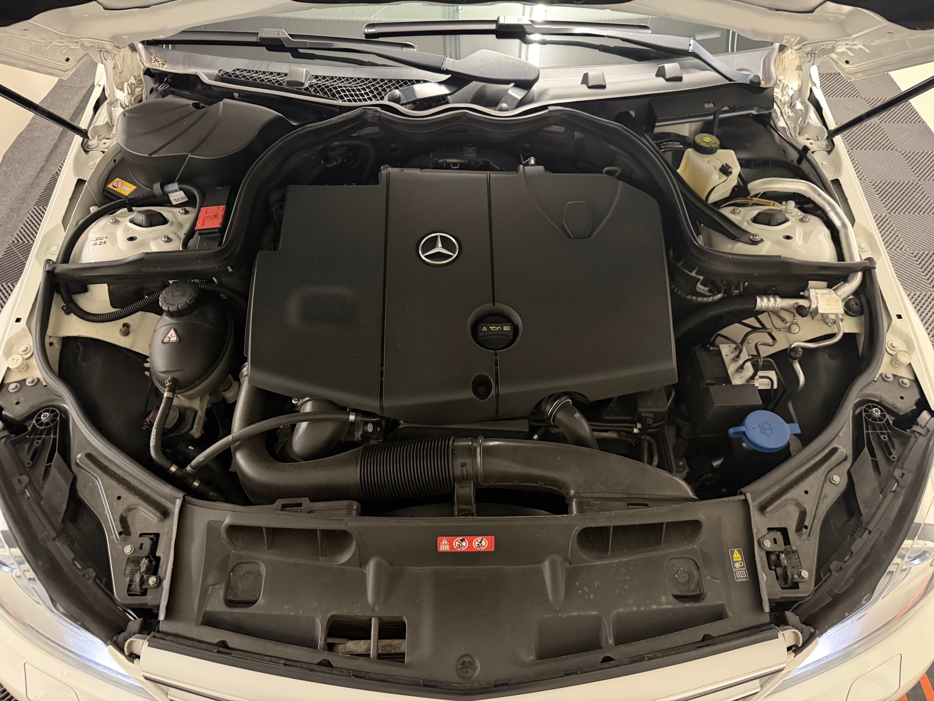 MERCEDES-BENZ C 250 CDI 4Matic 7G-Tronic-image-10