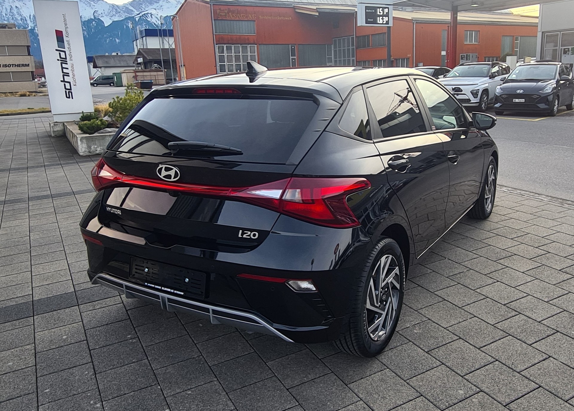 HYUNDAI i20 1.0 T-GDi Amplia GO! DCT-image-3
