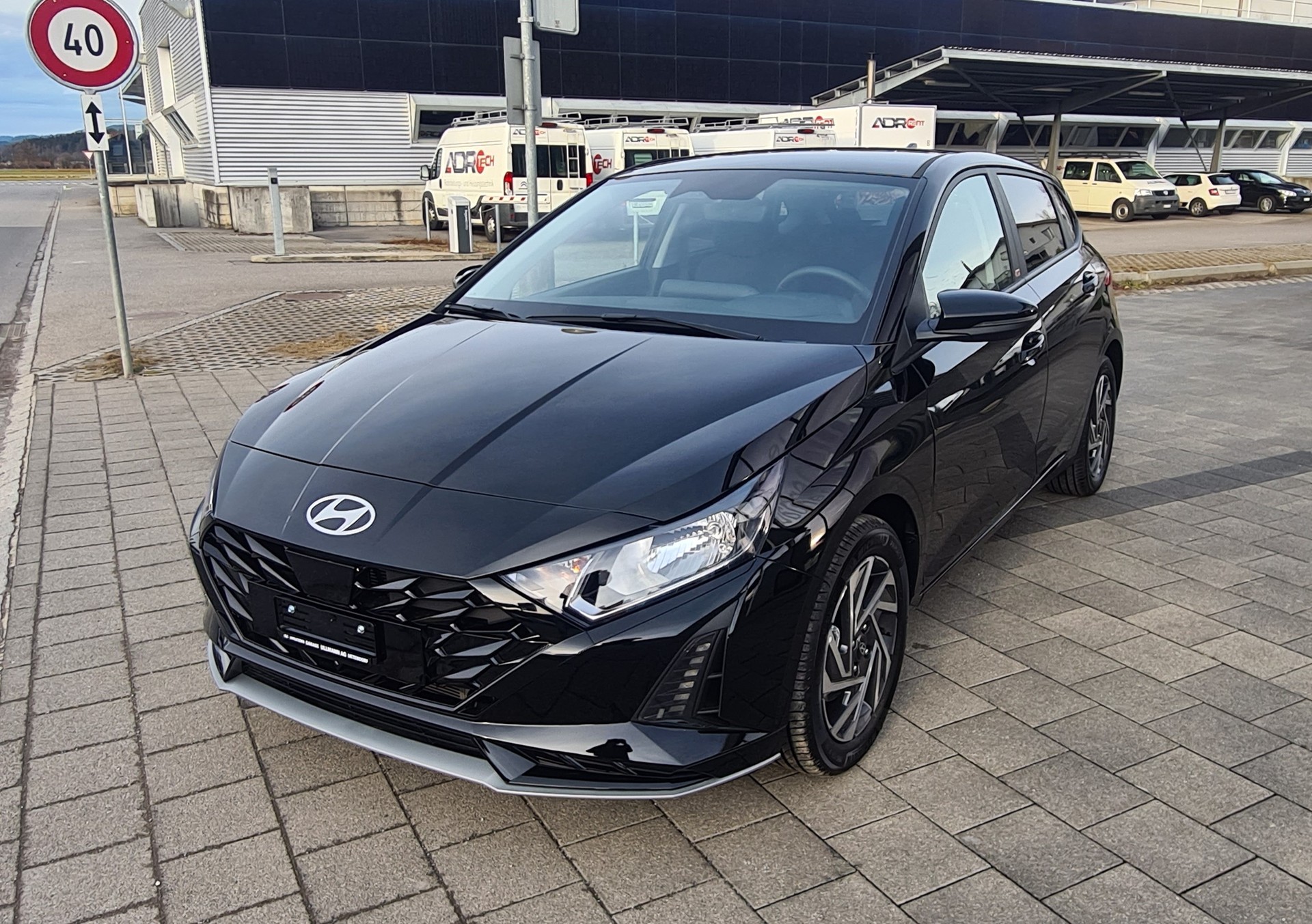 HYUNDAI i20 1.0 T-GDi Amplia GO! DCT-image-7
