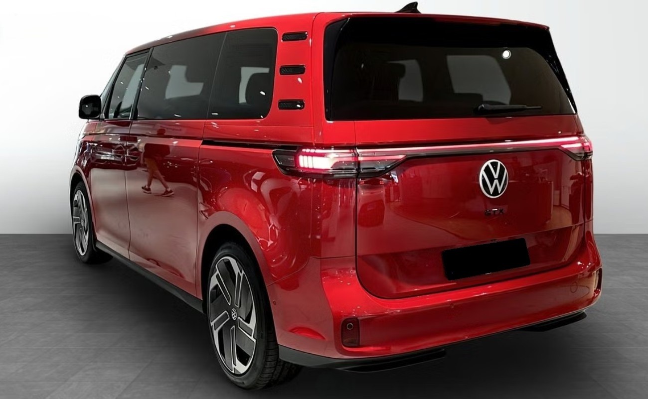 VW ID.Buzz LWB GTX 4 Motion - 7 Sitzer-image-2