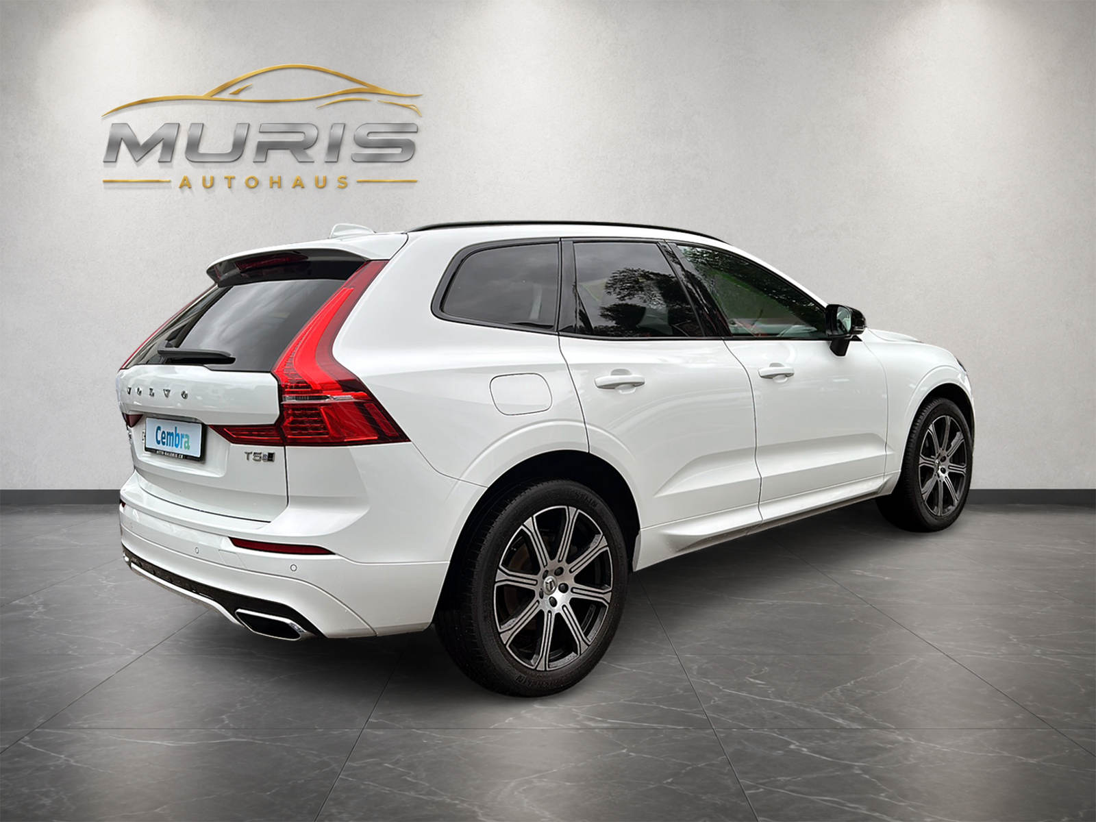 VOLVO XC60 T5 AWD R-Design Geartronic | Rückfahrkamera | LED | Sensus Navigation | Sportfahrwerk | 8-fach bereift-image-4