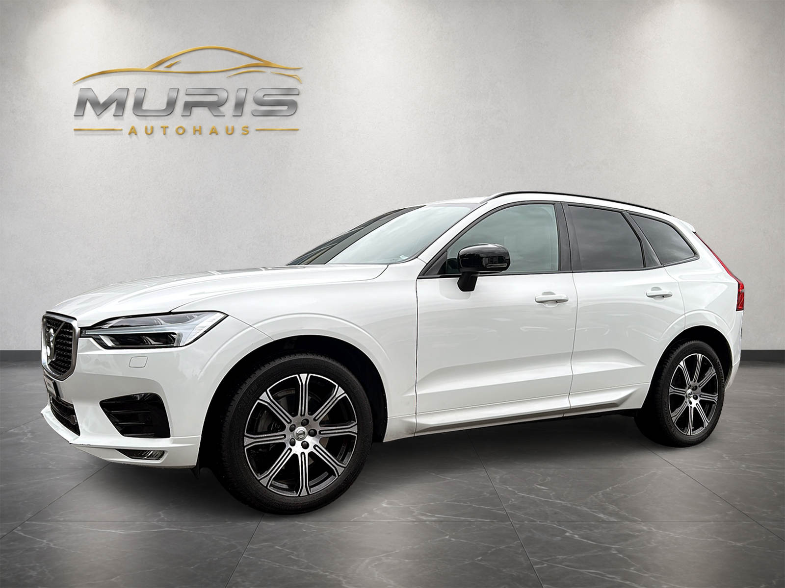 VOLVO XC60 T5 AWD R-Design Geartronic | Rückfahrkamera | LED | Sensus Navigation | Sportfahrwerk | 8-fach bereift-image-0