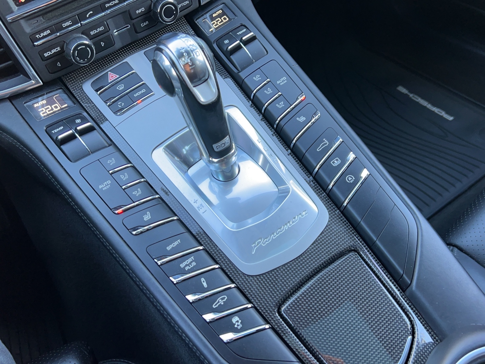 PORSCHE Panamera Turbo 4.8 PDK-image-22
