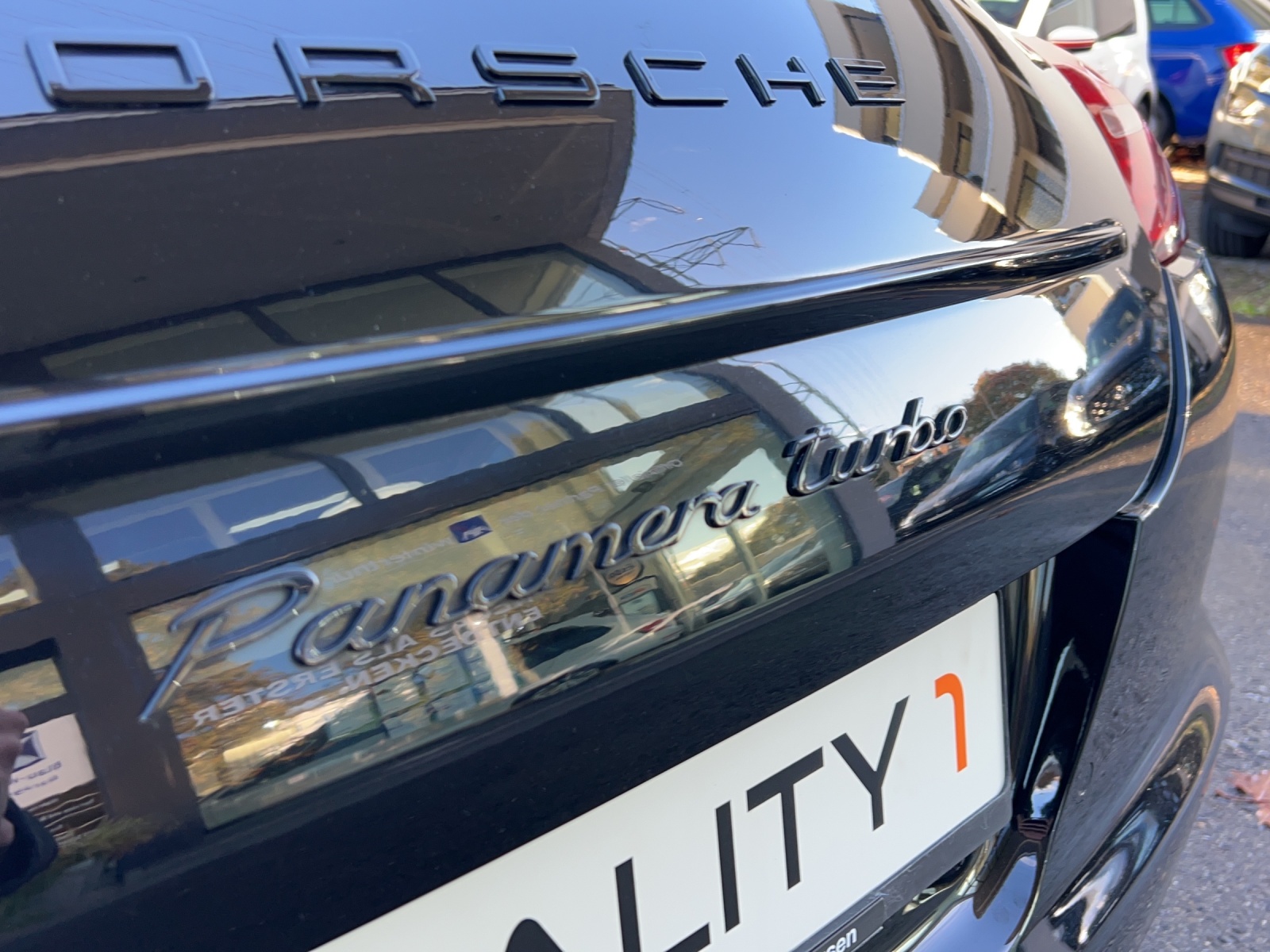 PORSCHE Panamera Turbo 4.8 PDK-image-11