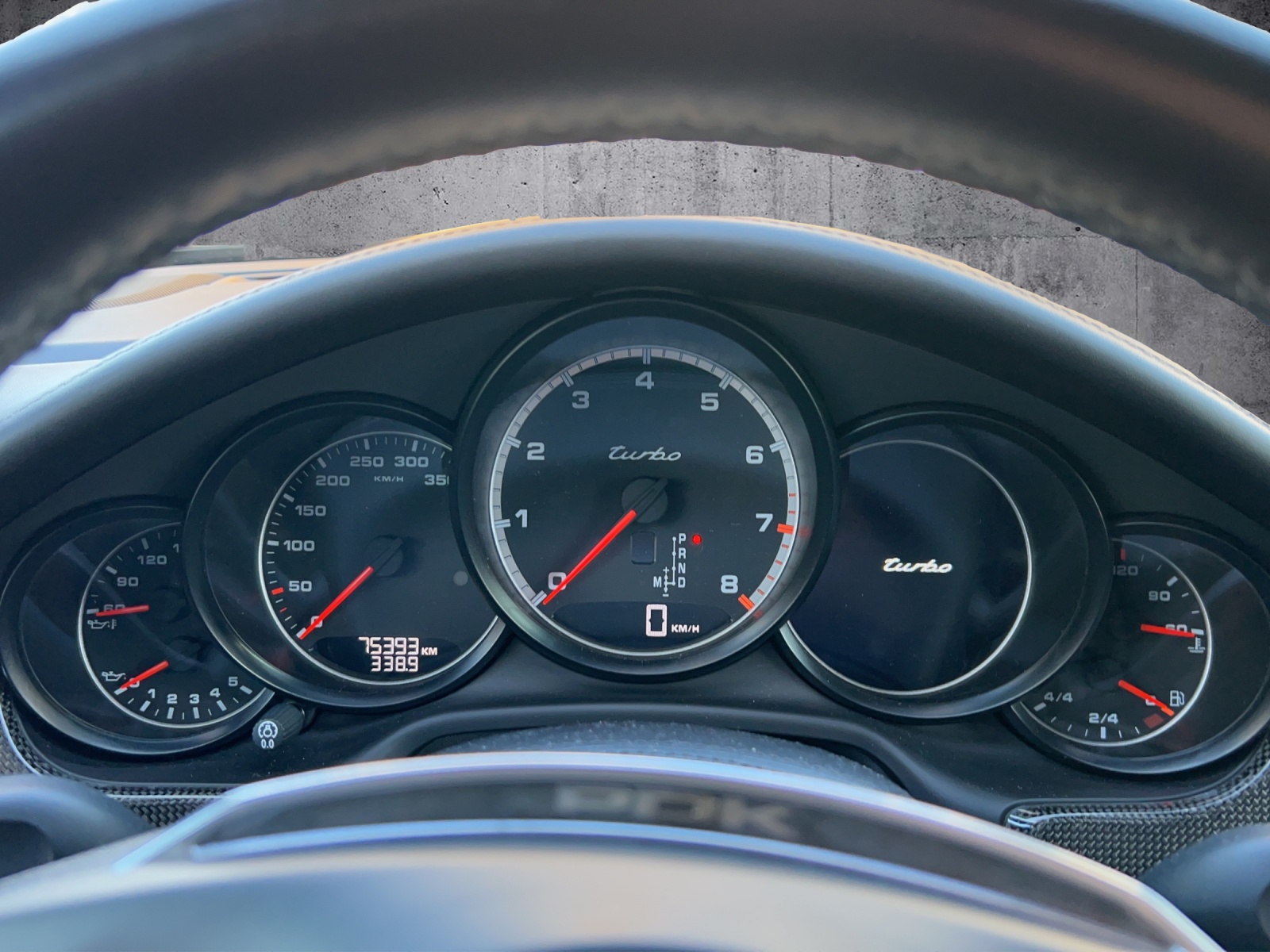 PORSCHE Panamera Turbo 4.8 PDK-image-17