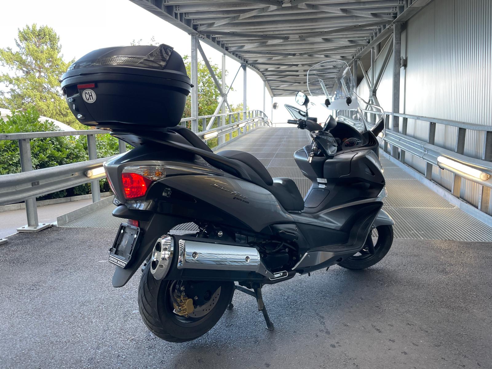 HONDA SW-T600A-showroom-element-3