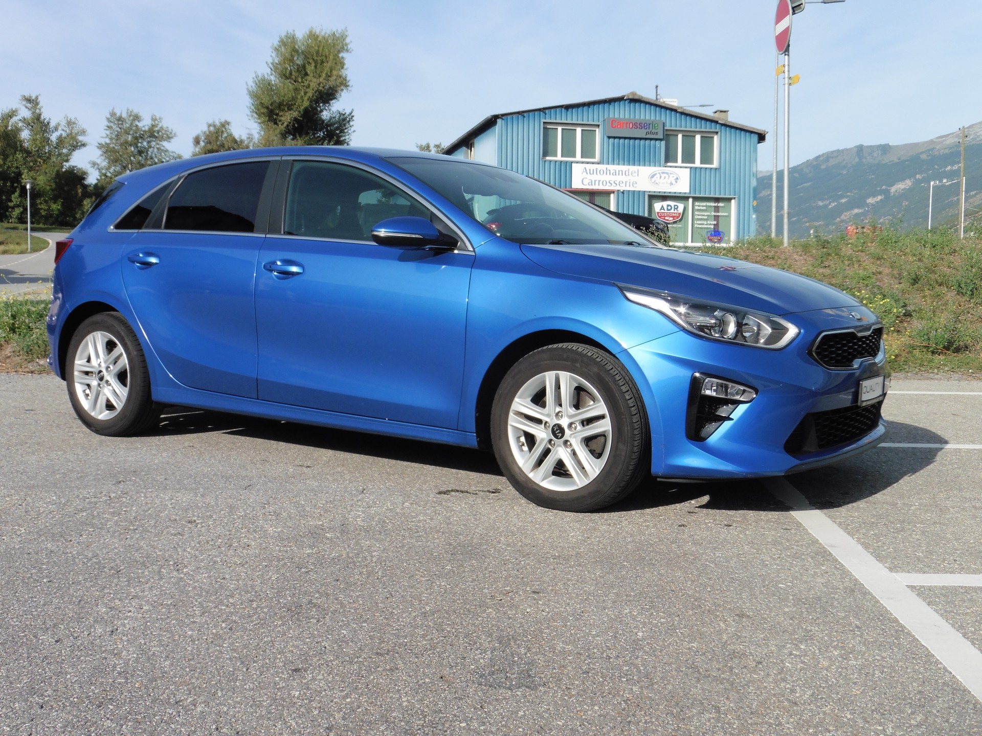 KIA Ceed 1.4 T-GDi Style DCT-image-2