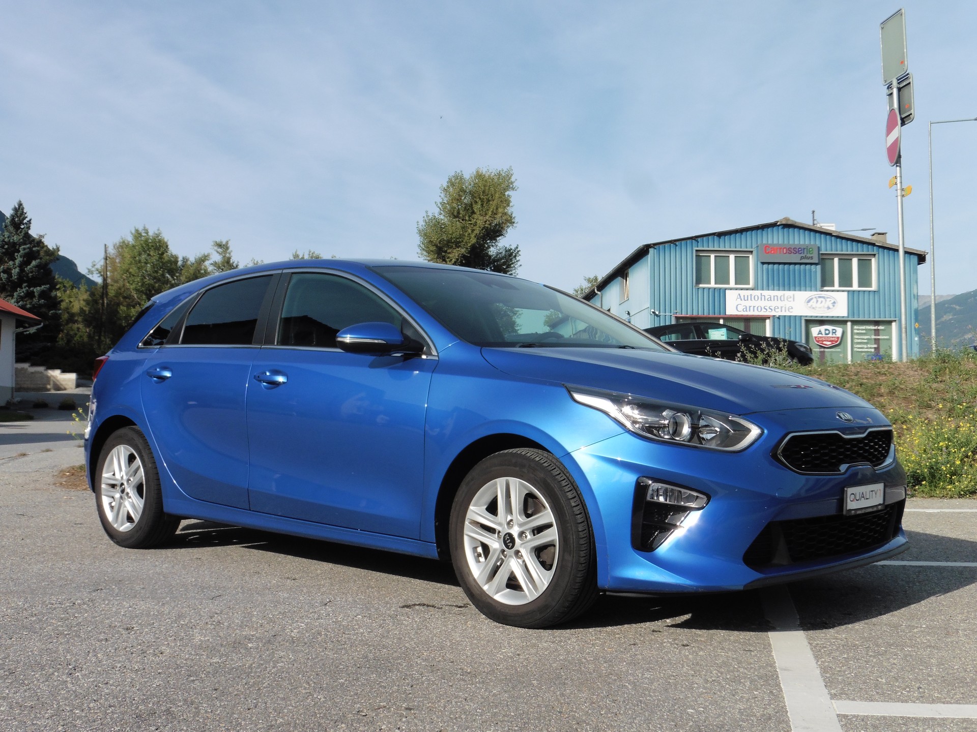 KIA Ceed 1.4 T-GDi Style DCT-image-1