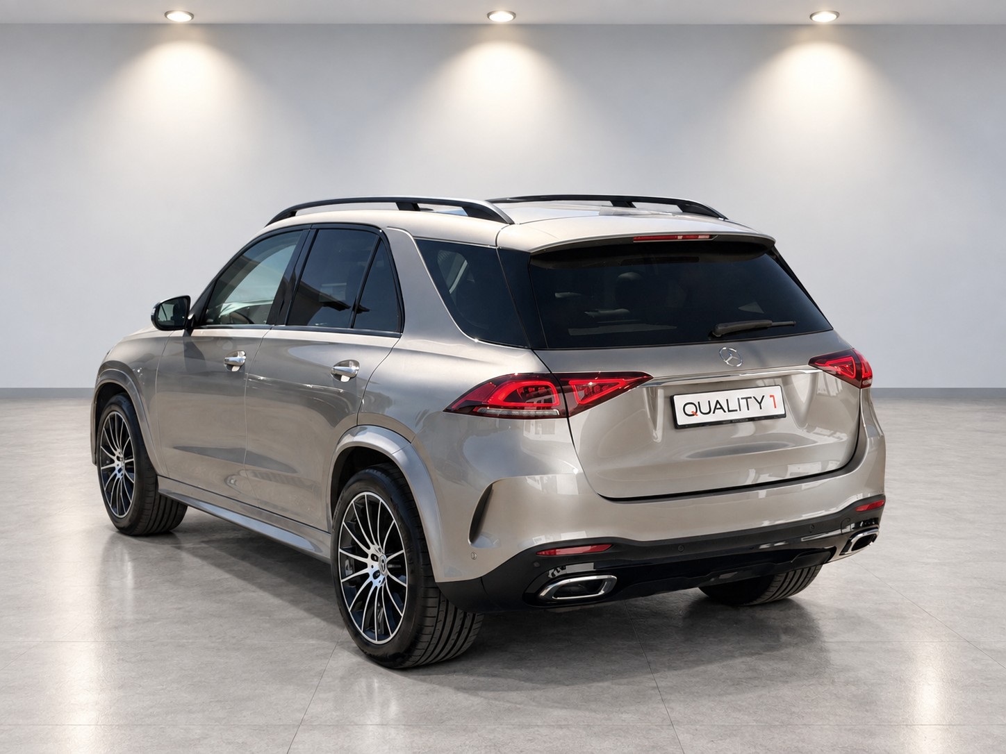 MERCEDES-BENZ GLE 300 d 4Matic AMG Line 9G-Tronic-image-4