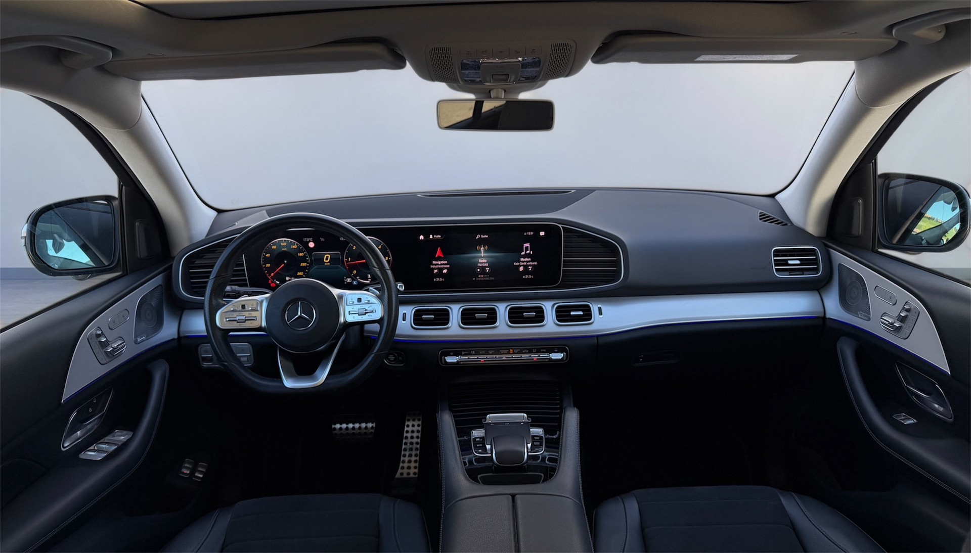 MERCEDES-BENZ GLE 300 d 4Matic AMG Line 9G-Tronic-image-8