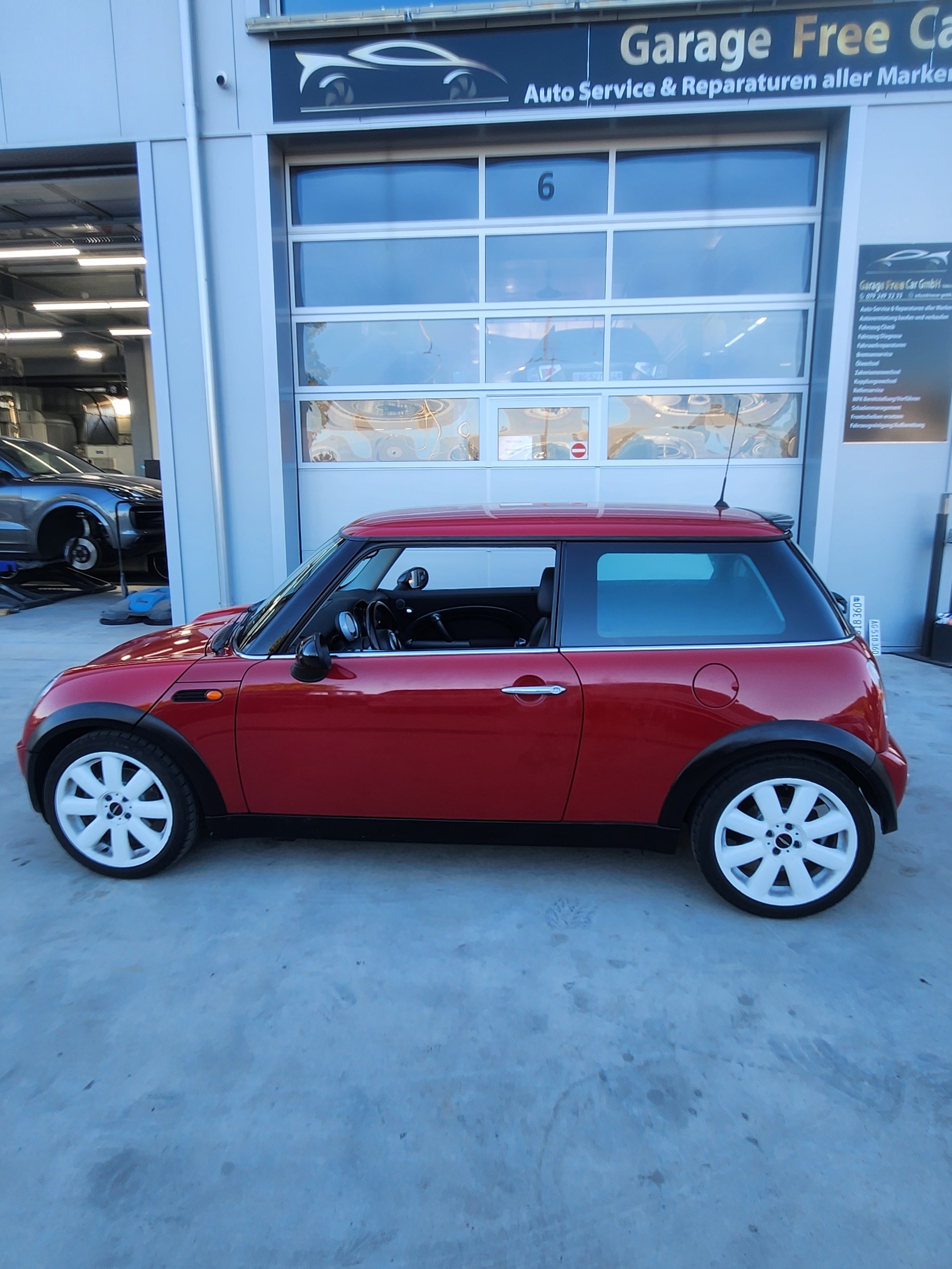 MINI Cooper-image-8
