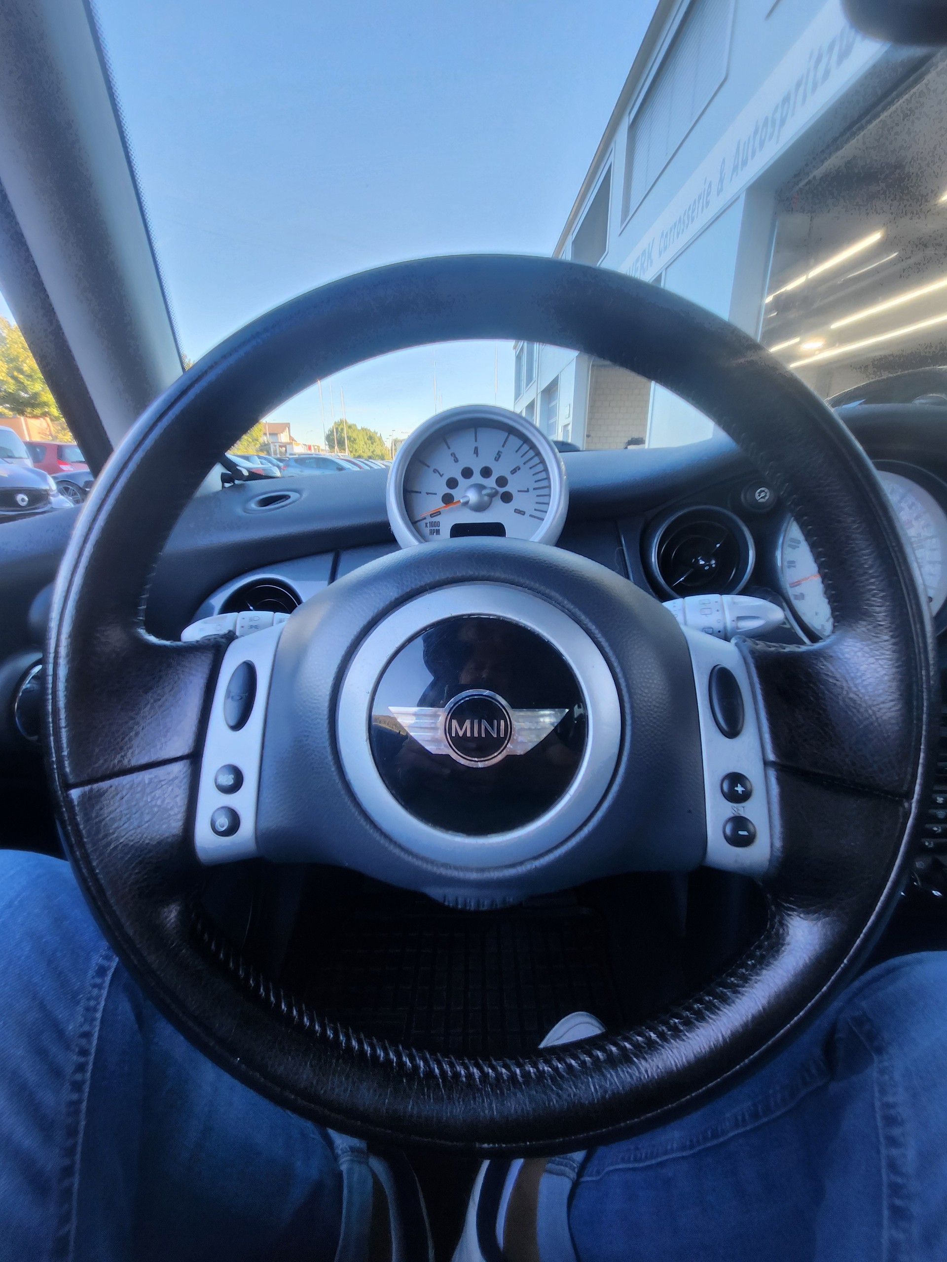 MINI Cooper-image-11