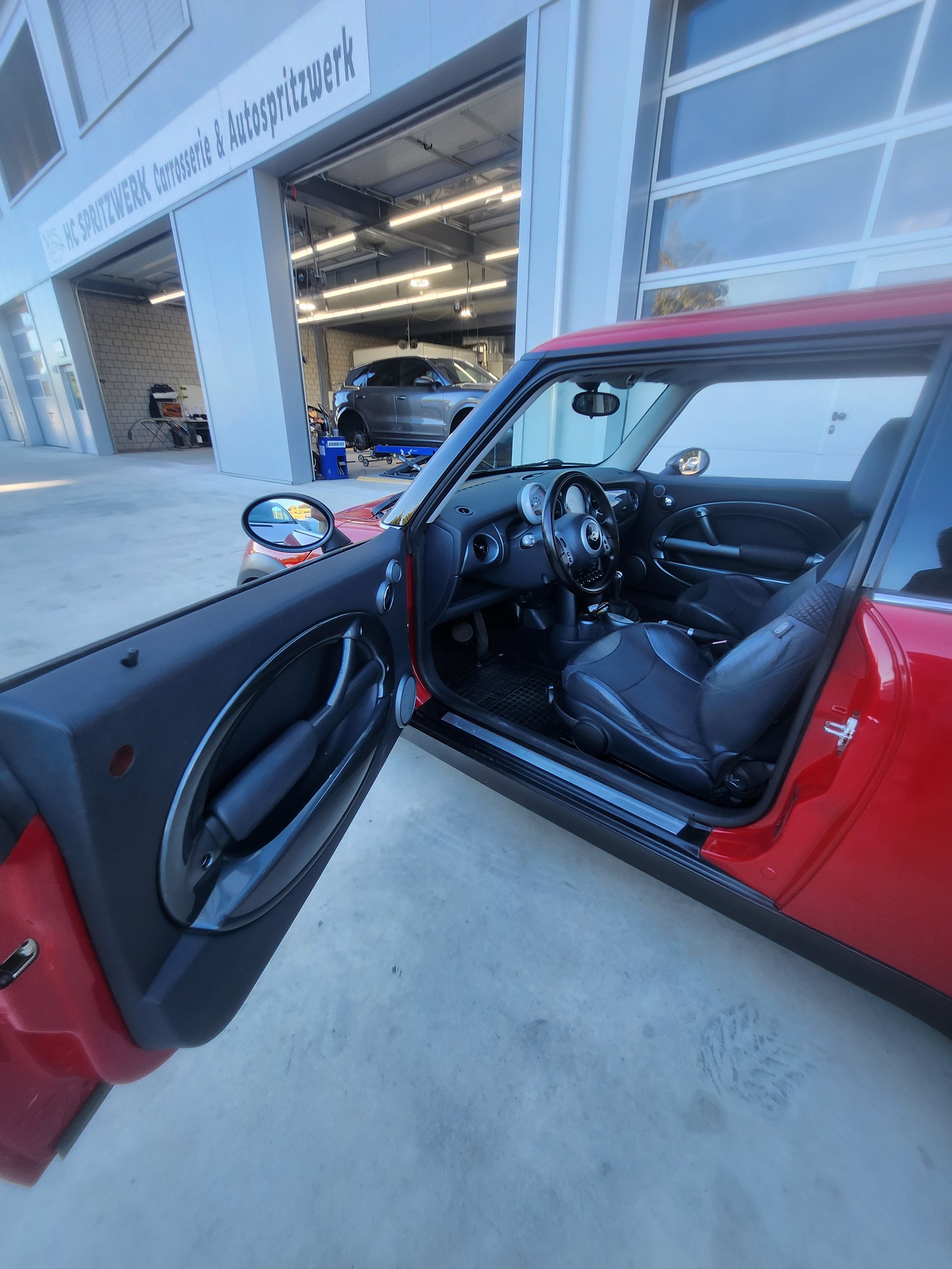MINI Cooper-image-6
