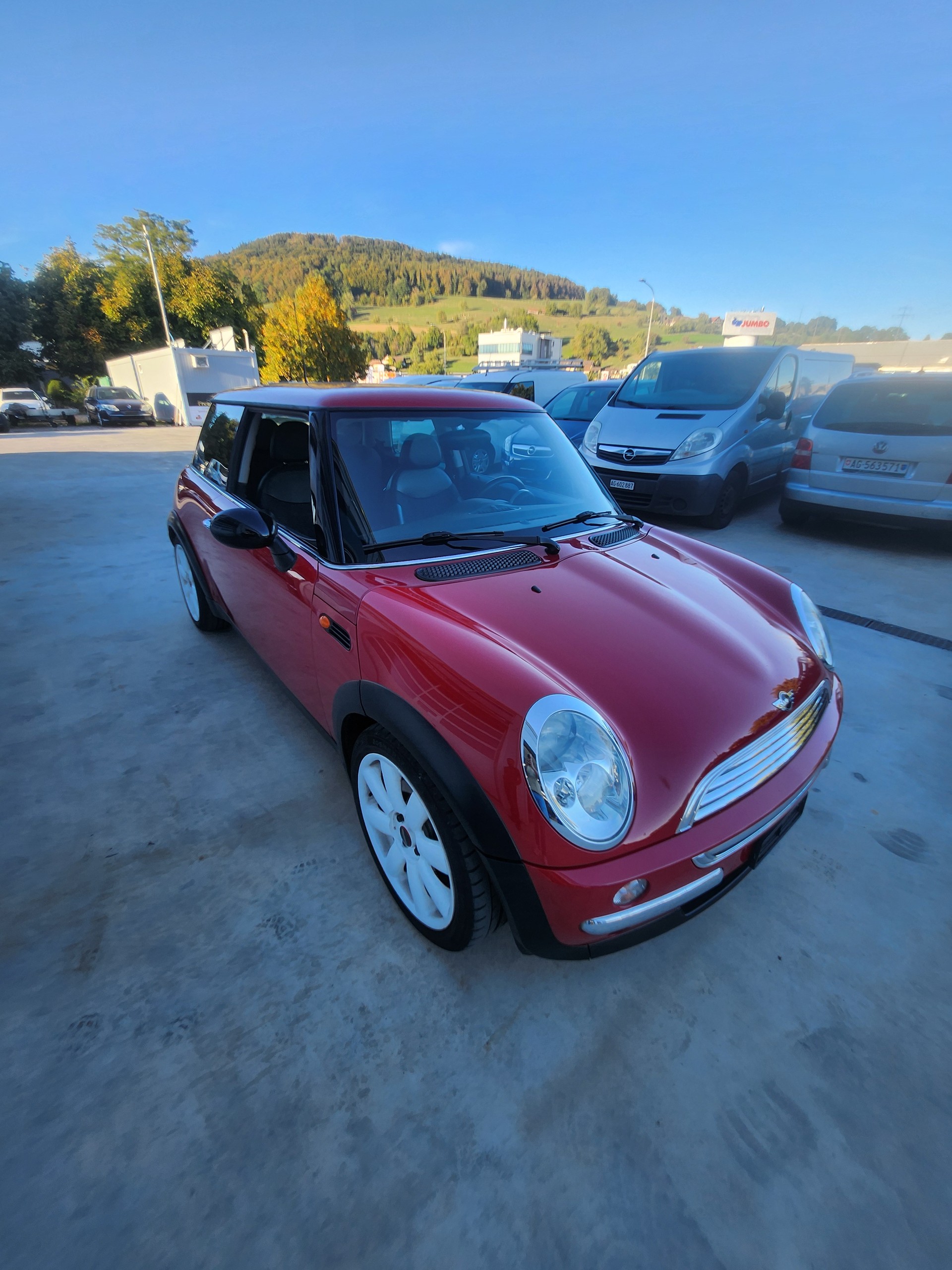 MINI Cooper-image-2