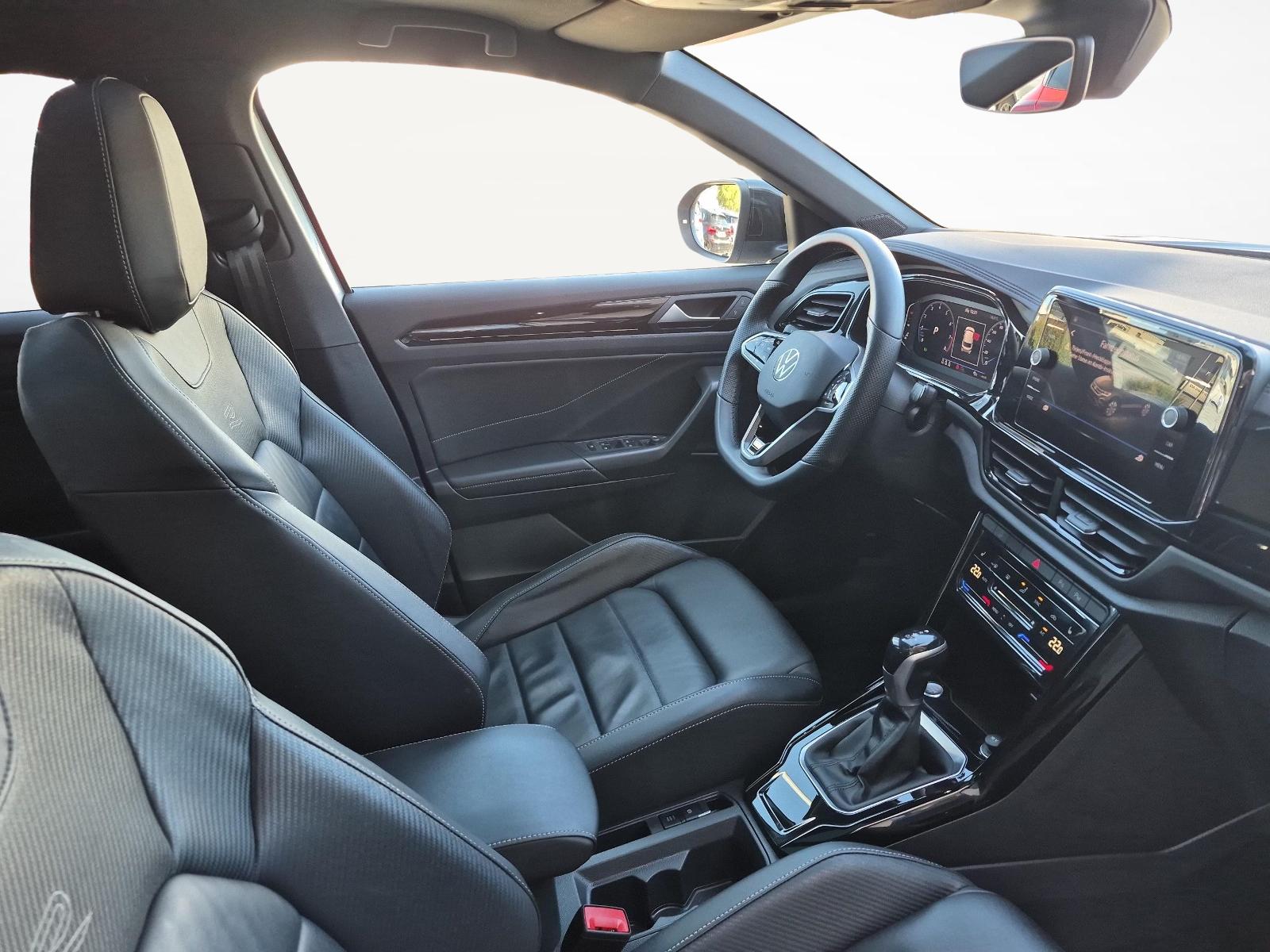 VW T-Roc 1.5 TSI R-Line DSG-image-9