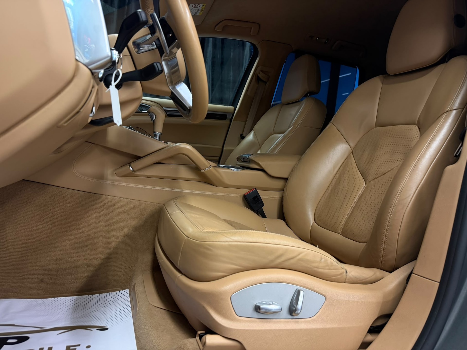 PORSCHE Cayenne S-image-14