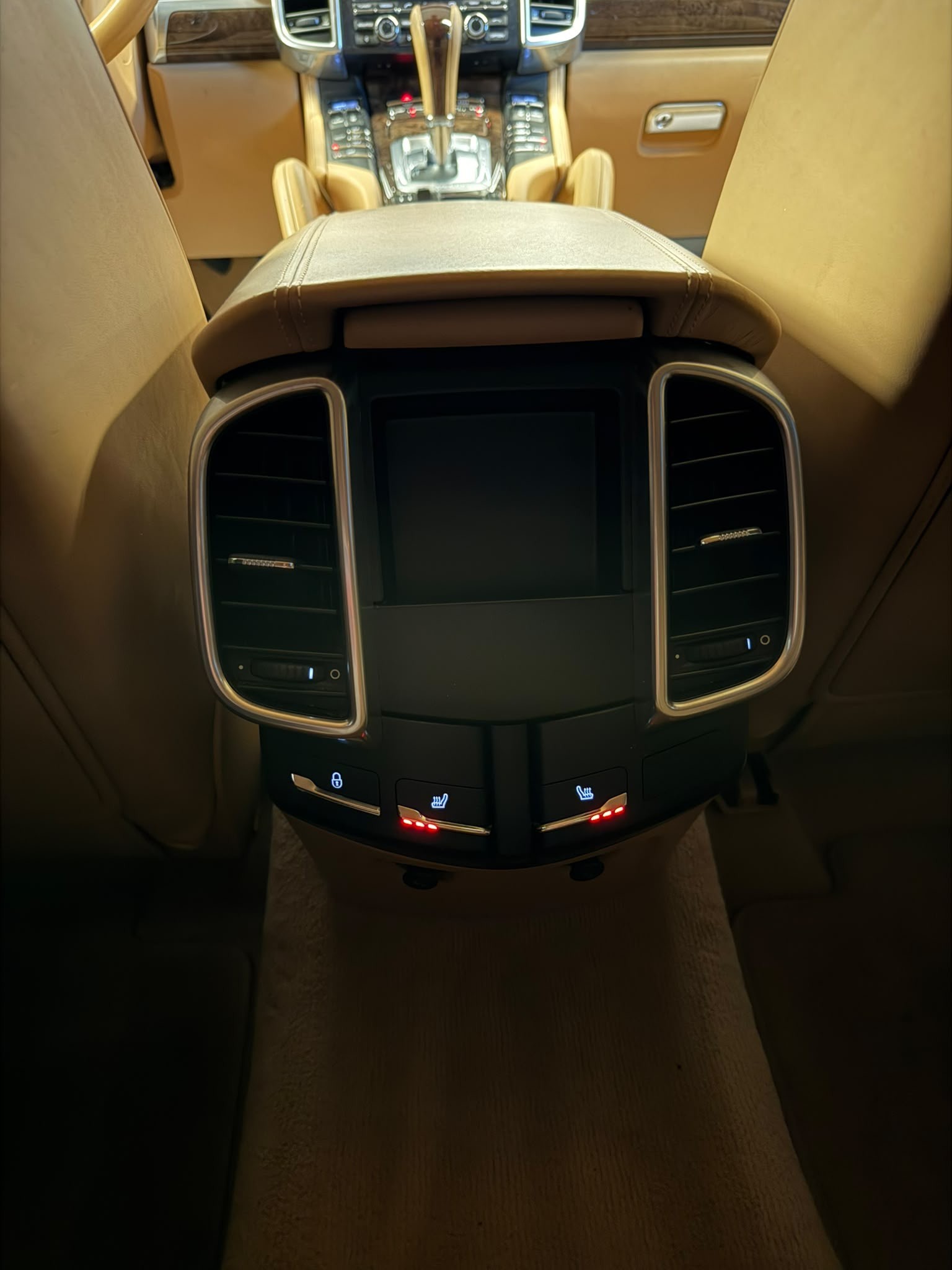PORSCHE Cayenne S-image-12