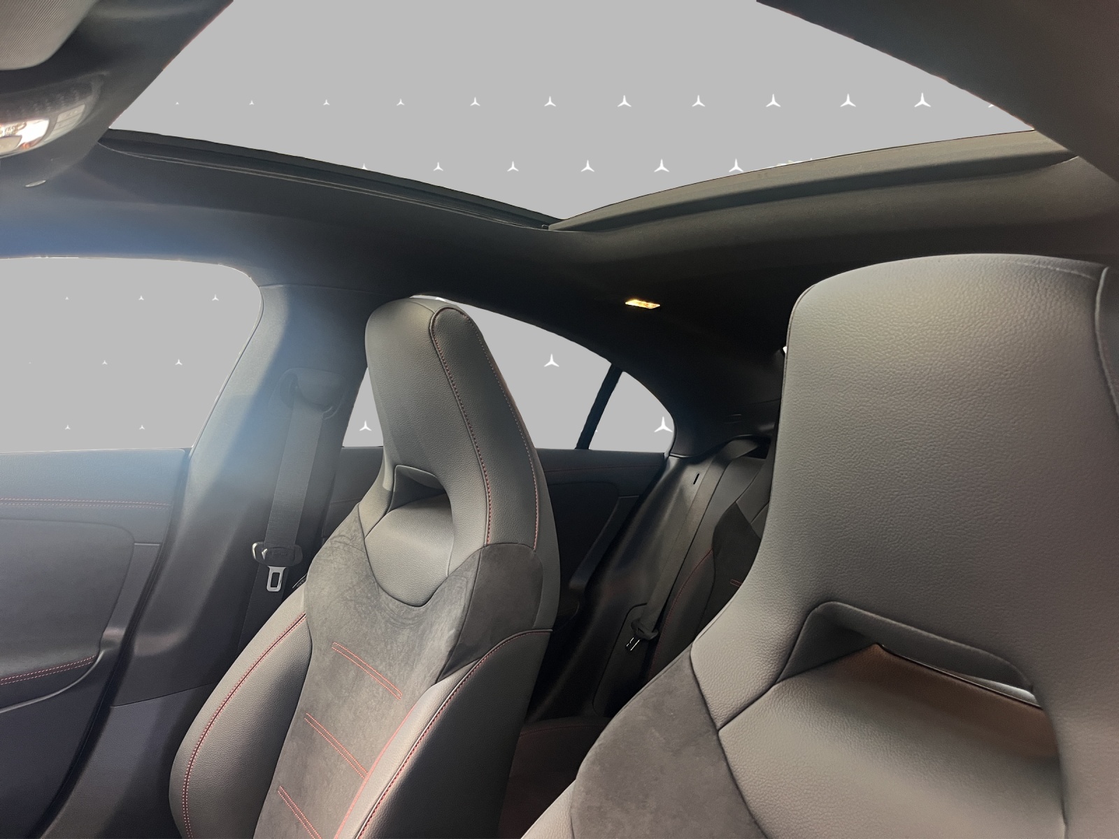 MERCEDES-BENZ CLA 250 4Matic 8G-DCT-image-9