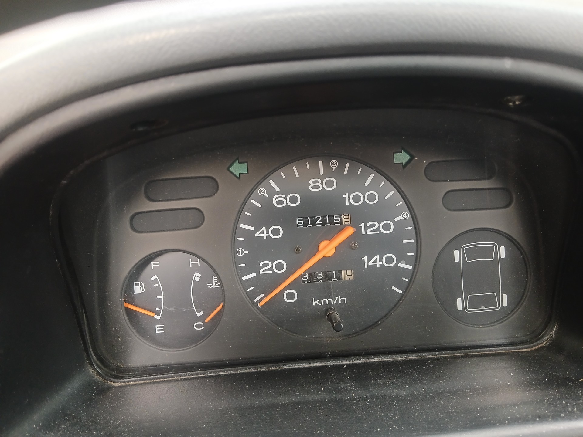 SUBARU Superdeluxe-image-5