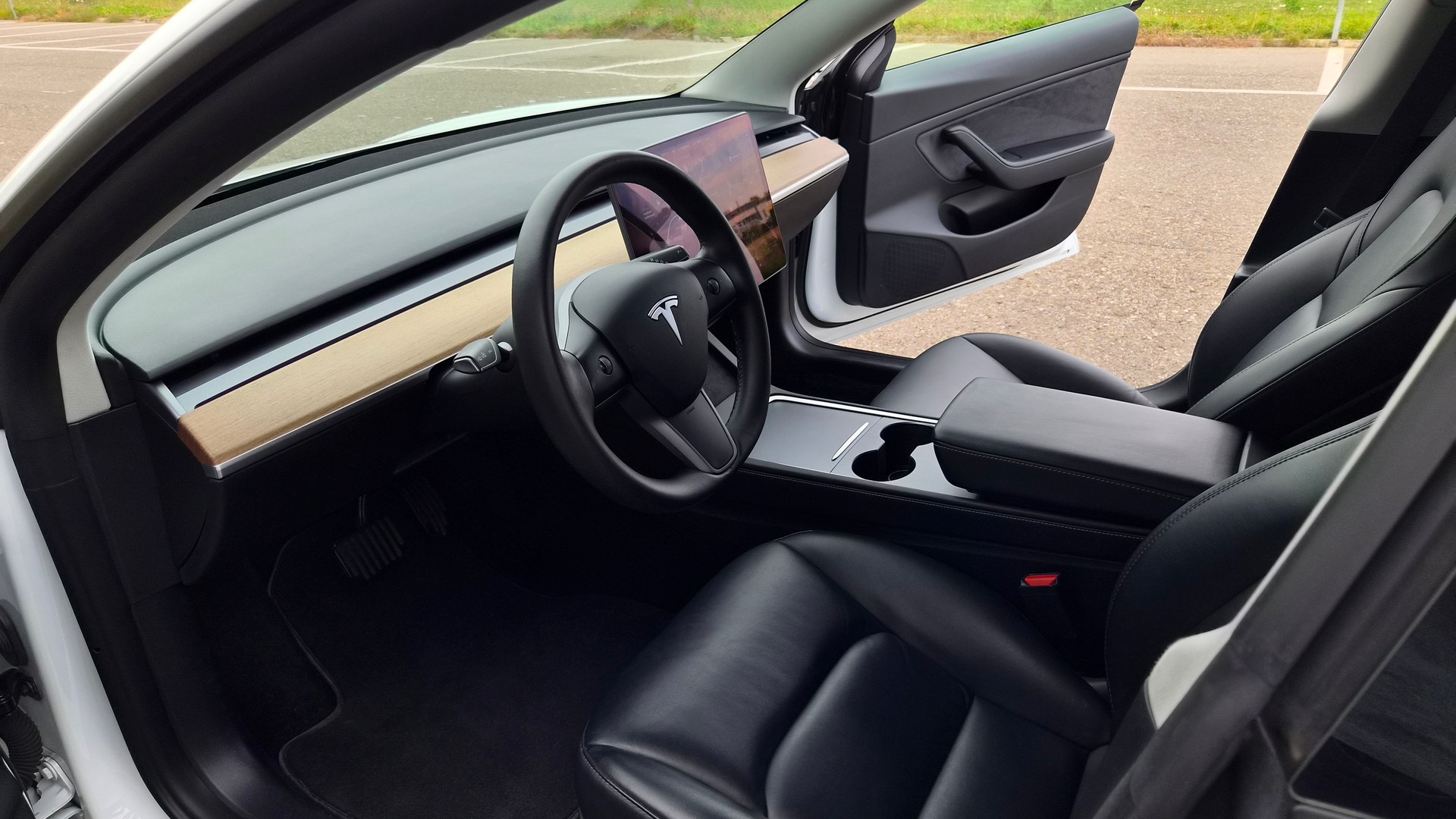 TESLA Model 3 LongRange, re-fresh Modell, Wärmepumpe-image-10