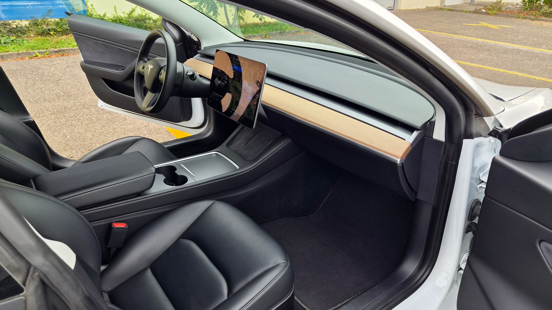 TESLA Model 3 LongRange, re-fresh Modell, Wärmepumpe-image-8