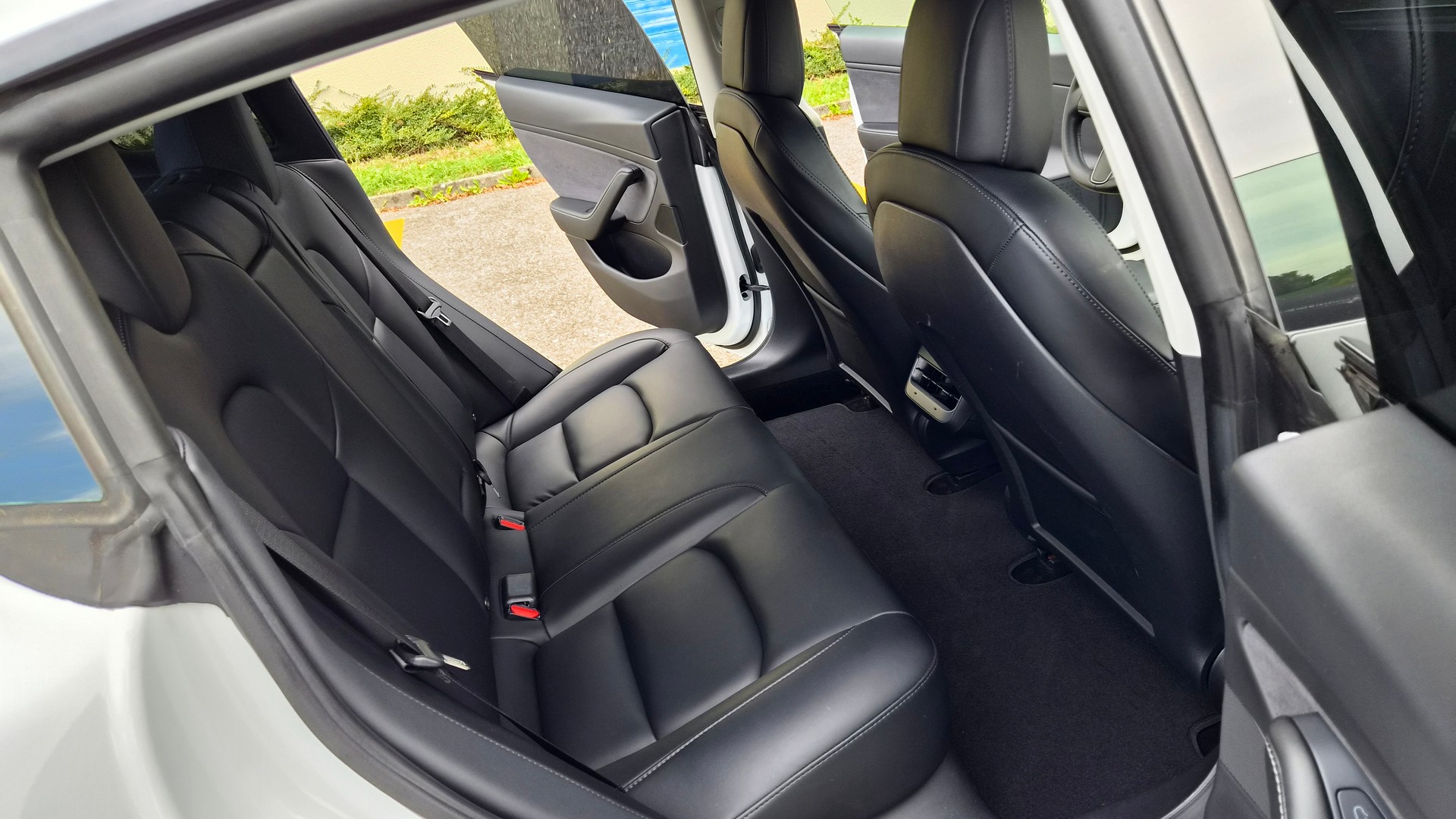 TESLA Model 3 LongRange, re-fresh Modell, Wärmepumpe-image-11