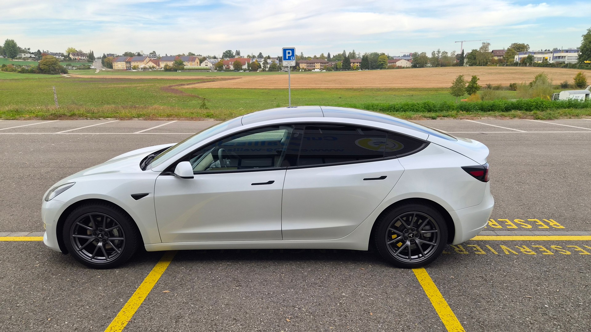 TESLA Model 3 LongRange, re-fresh Modell, Wärmepumpe-image-7