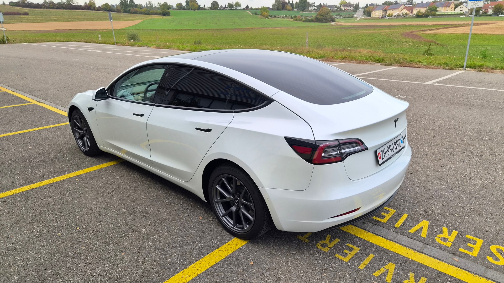 TESLA Model 3 LongRange, re-fresh Modell, Wärmepumpe-image-6