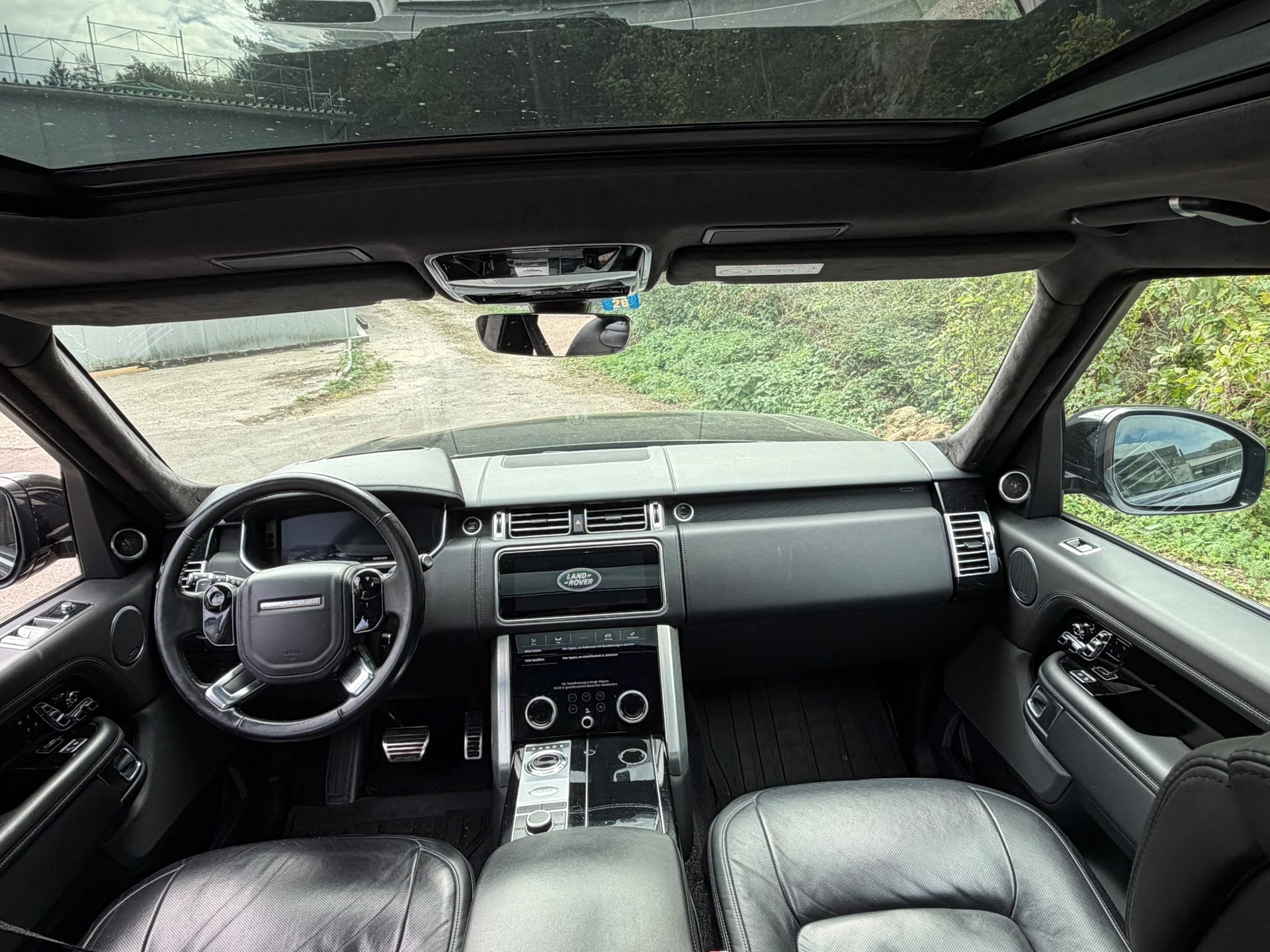 LAND ROVER Range Rover 5.0 V8 S/C Vogue Automatic-image-15