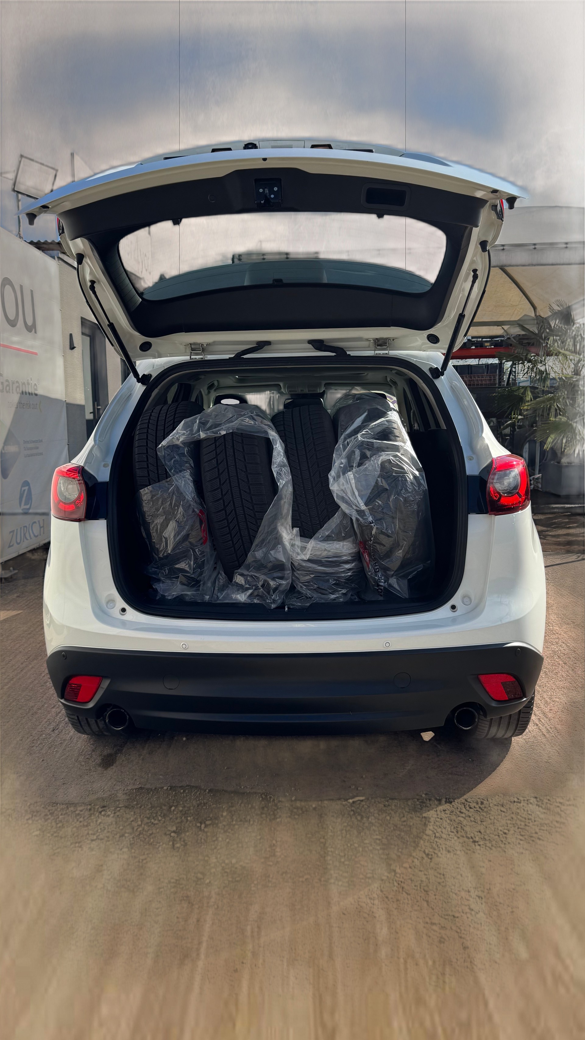 MAZDA CX-5 2.5 Revolution AWD Skyactive-G Automatic-image-9