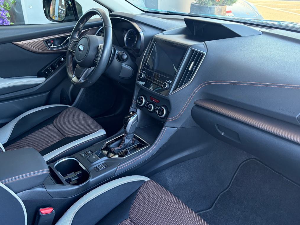 SUBARU XV 2.0 e-Boxer Advantage AWD Lineartronic-image-7