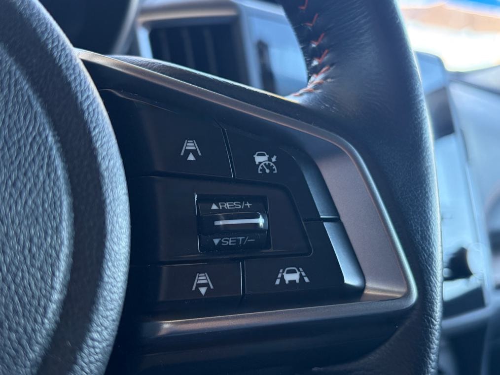 SUBARU XV 2.0 e-Boxer Advantage AWD Lineartronic-image-4
