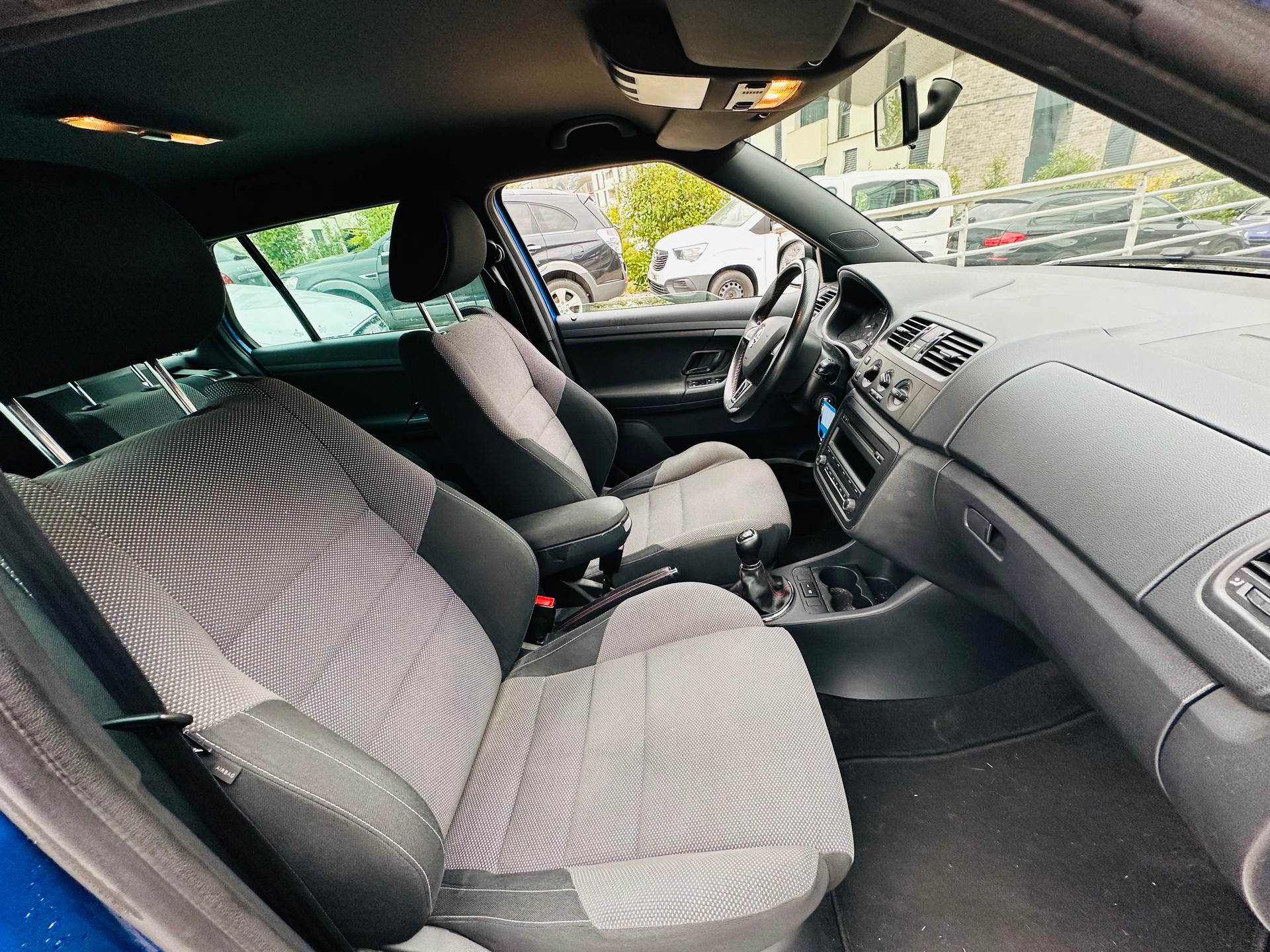 SKODA Fabia 1.2 TSI Monte Carlo DSG-image-9