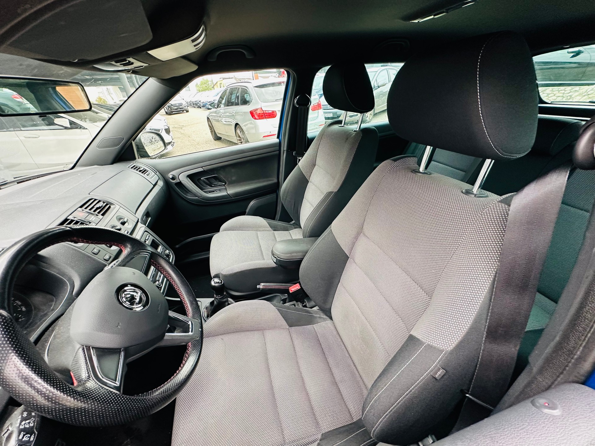 SKODA Fabia 1.2 TSI Monte Carlo DSG-image-8