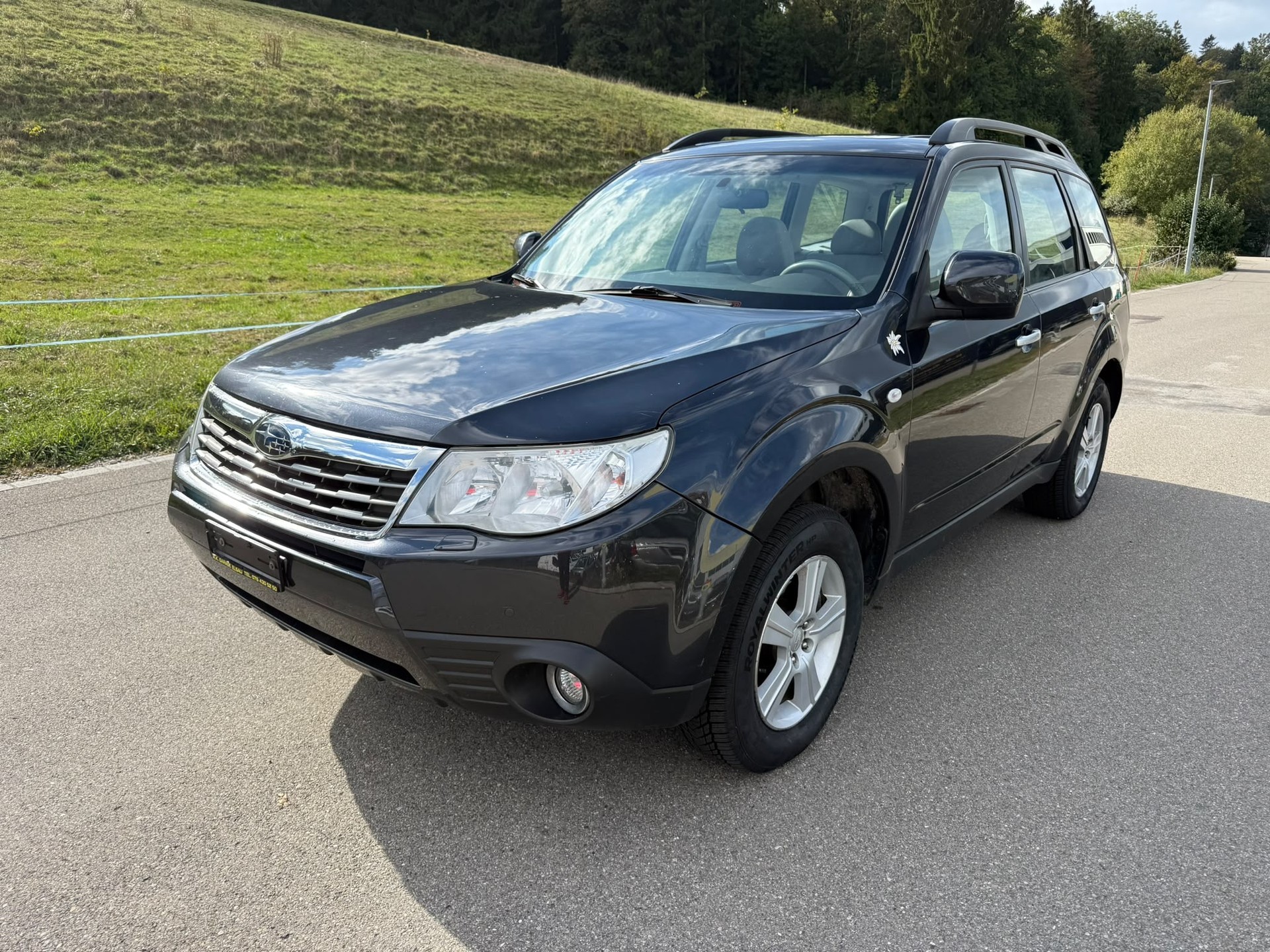 SUBARU Forester 2.0X Advantage-image-1