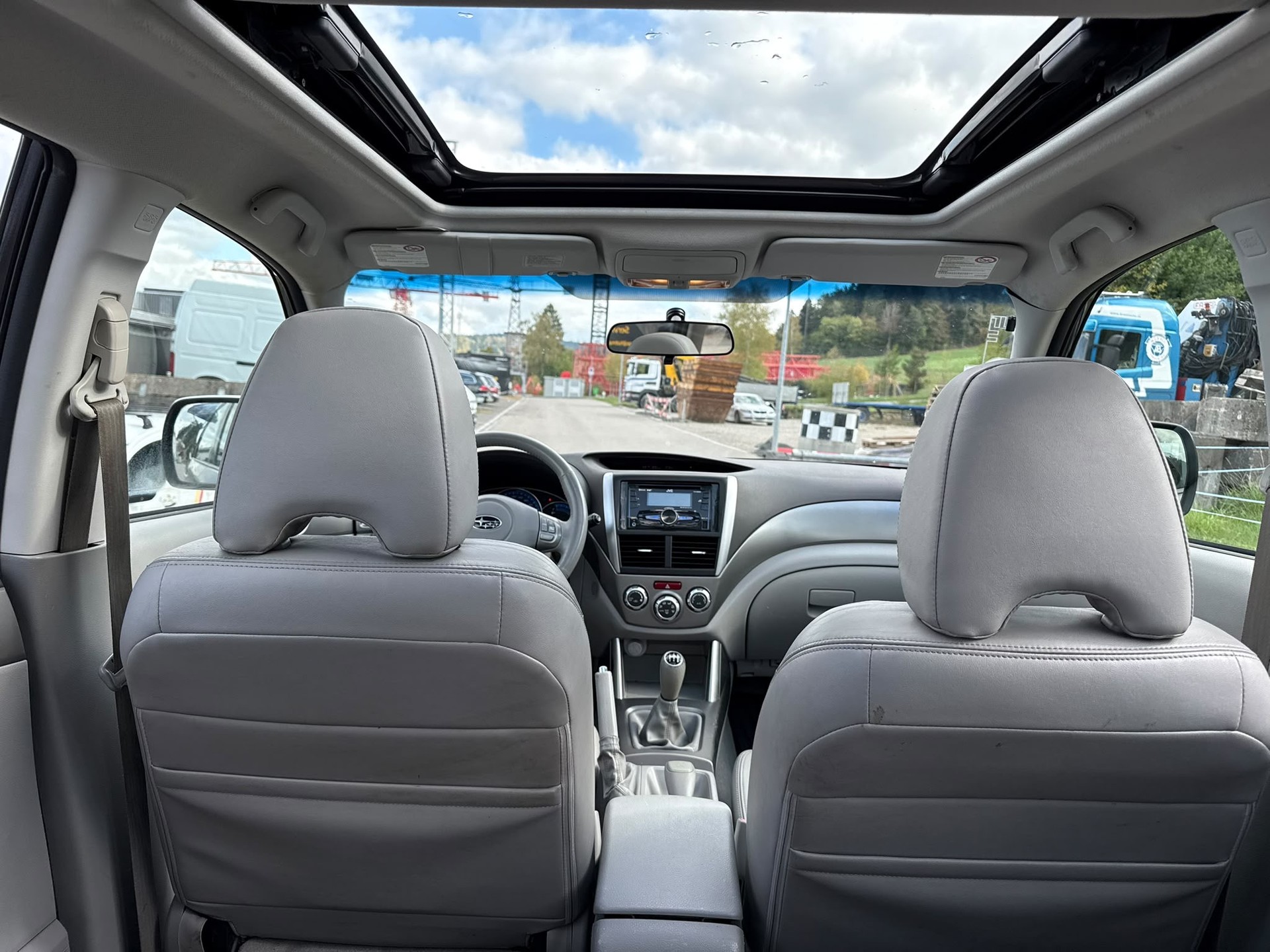 SUBARU Forester 2.0X Advantage-image-9