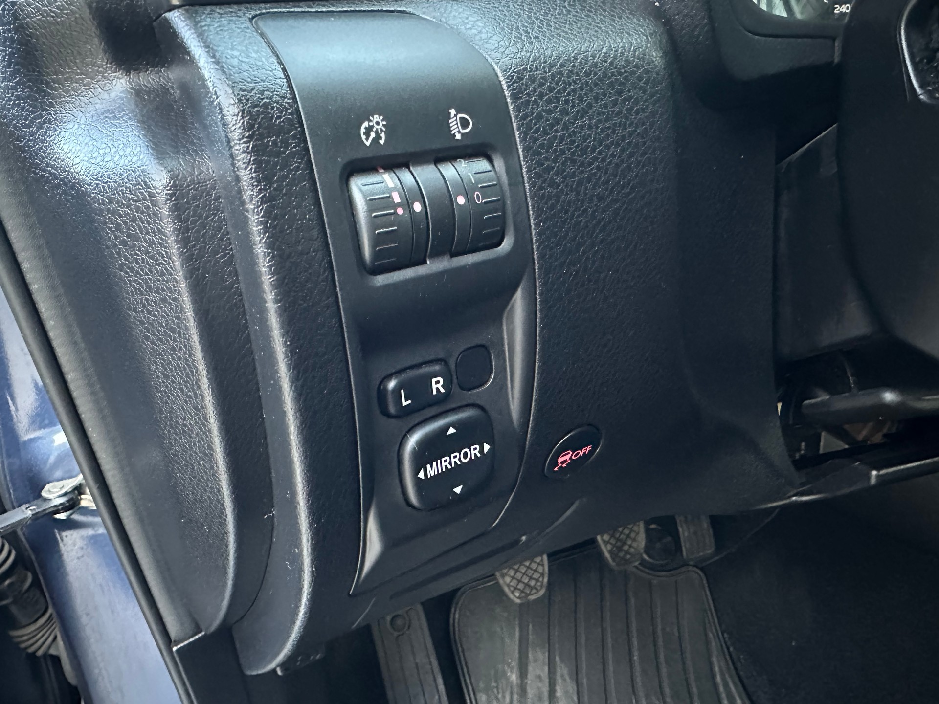 SUBARU Forester 2.0D X Swiss-image-14