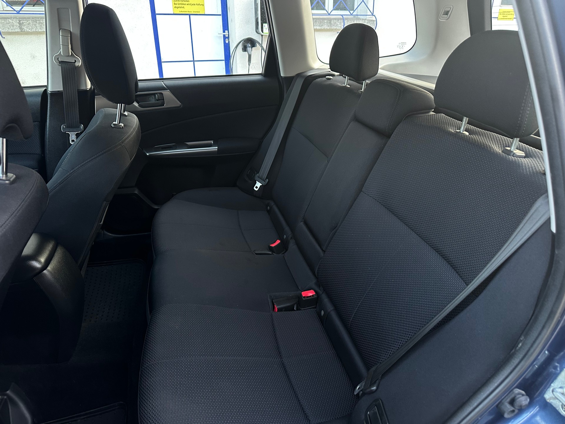 SUBARU Forester 2.0D X Swiss-image-10