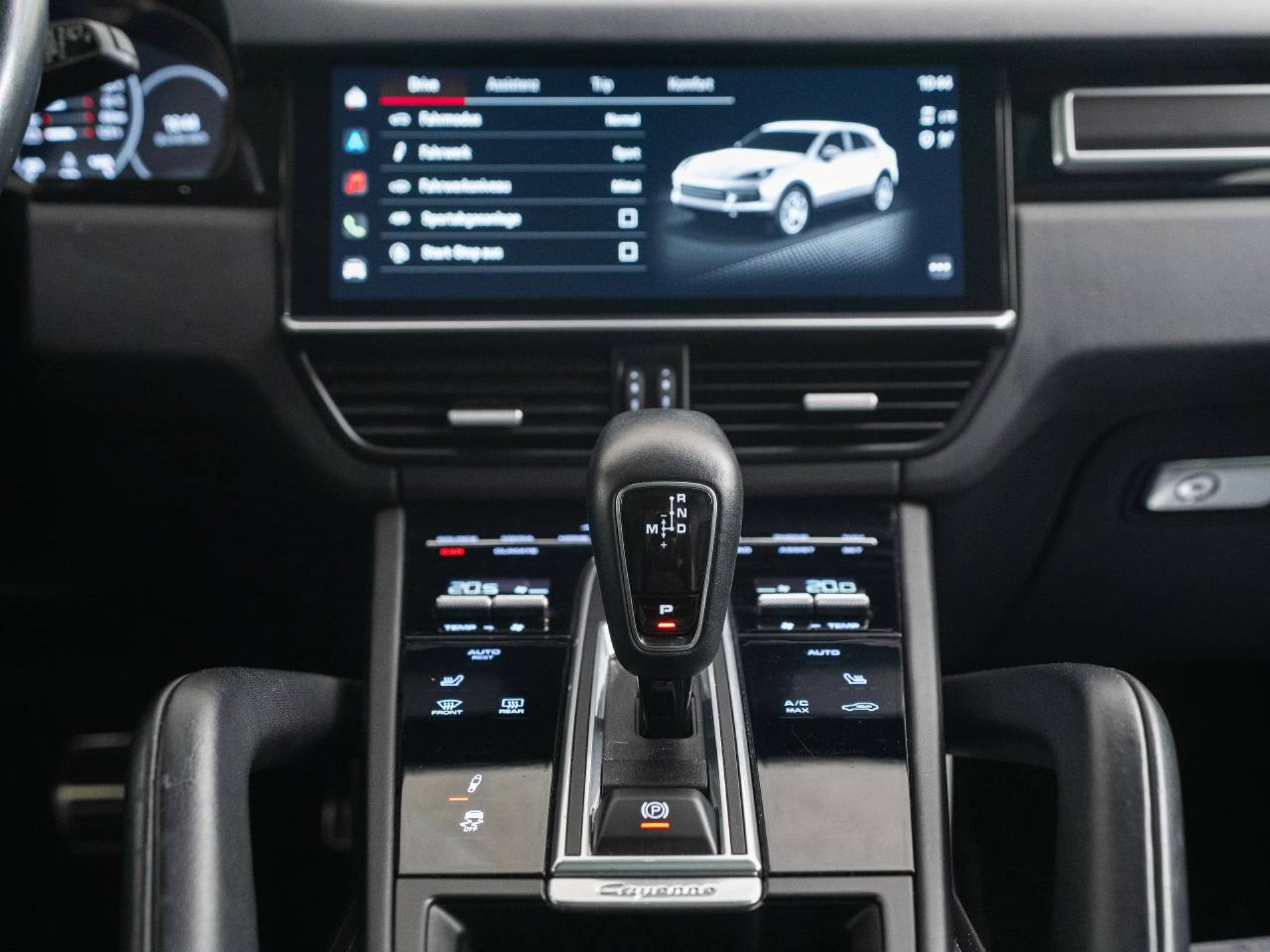 PORSCHE Cayenne GTS-image-14