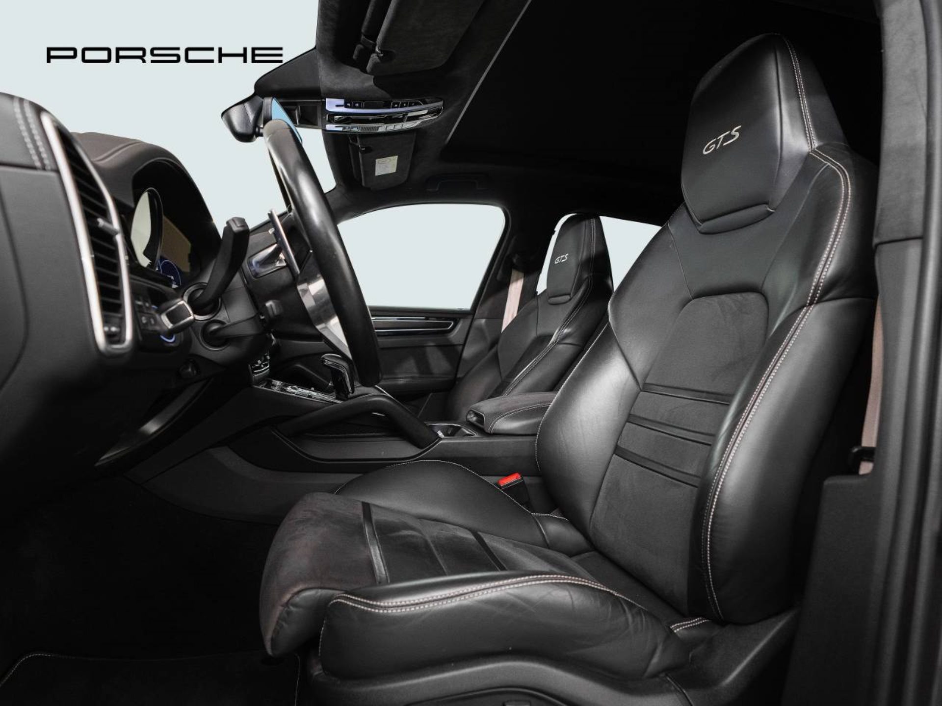 PORSCHE Cayenne GTS-image-4