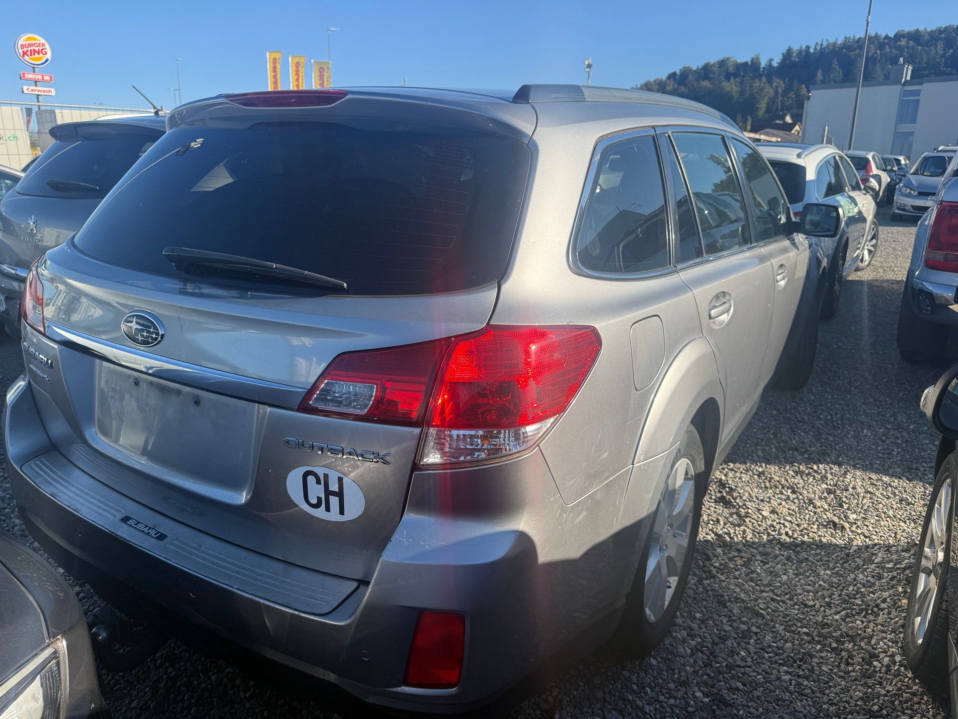 SUBARU Outback 2.5i Limited AWD Lineartronic-image-3
