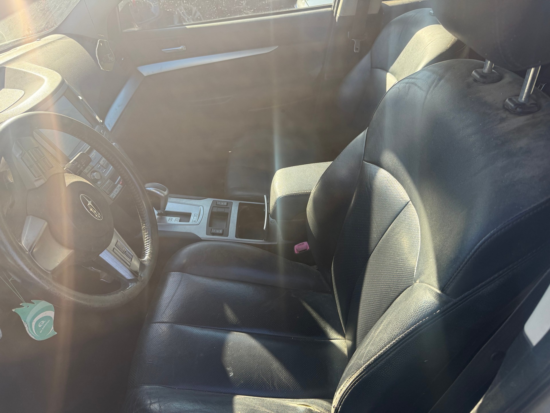 SUBARU Outback 2.5i Limited AWD Lineartronic-image-5
