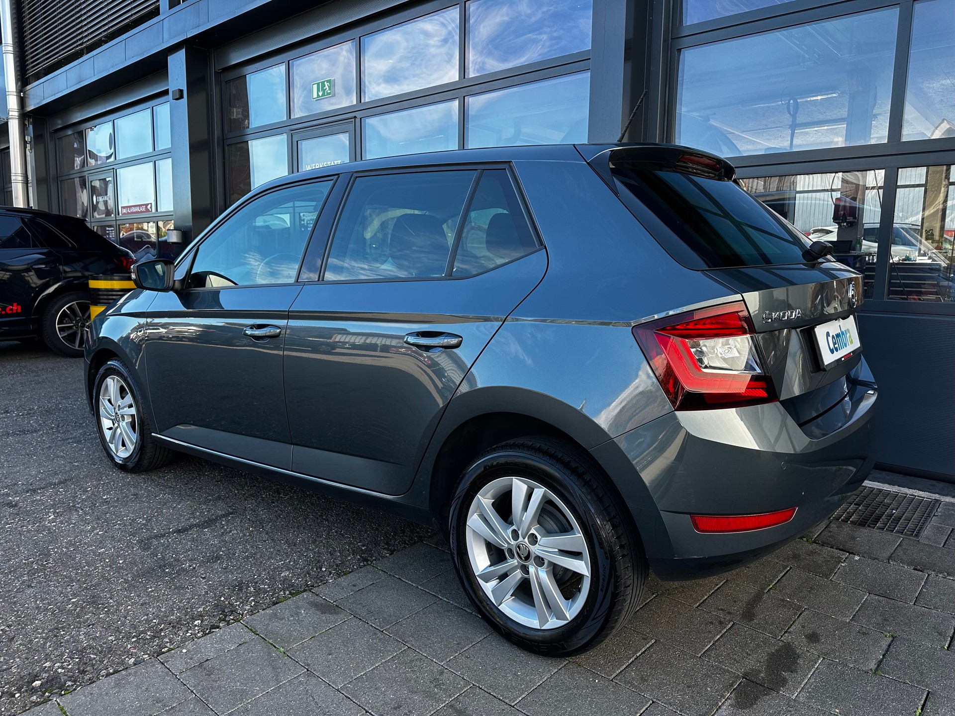 SKODA Fabia 1.0 TSI Style-image-4